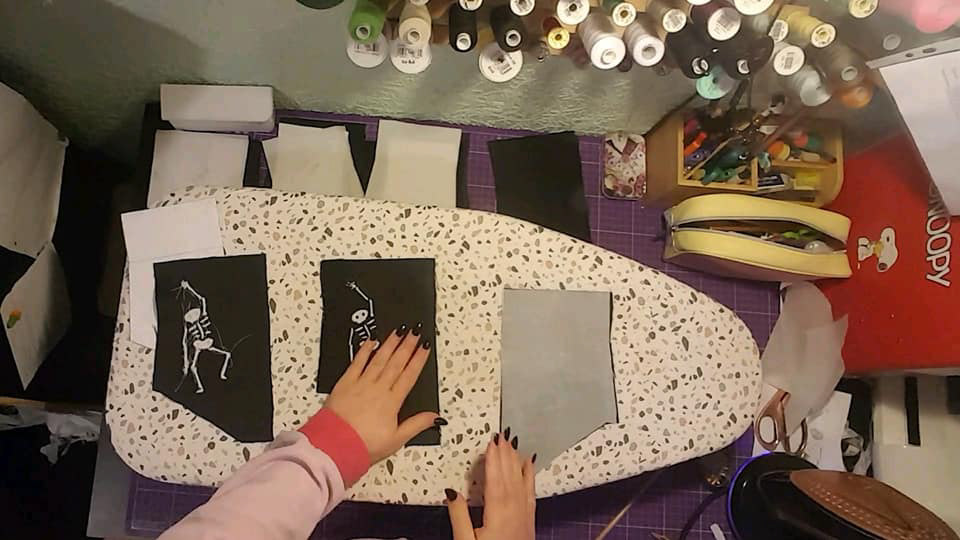 Final Garment: Fusing the coutil to the satin layers by using the Bodaweb
