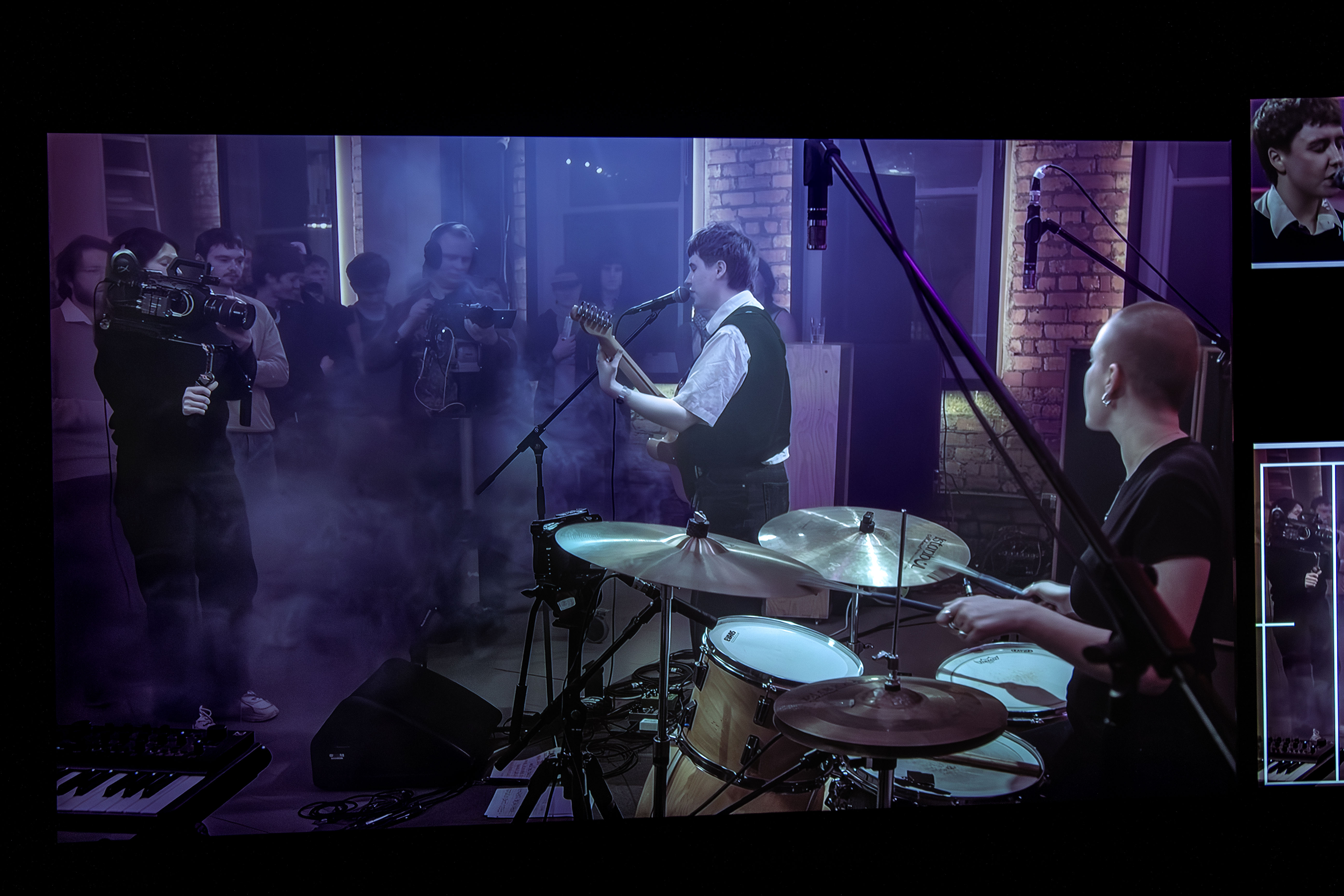 DeeRae, LowFour Studios