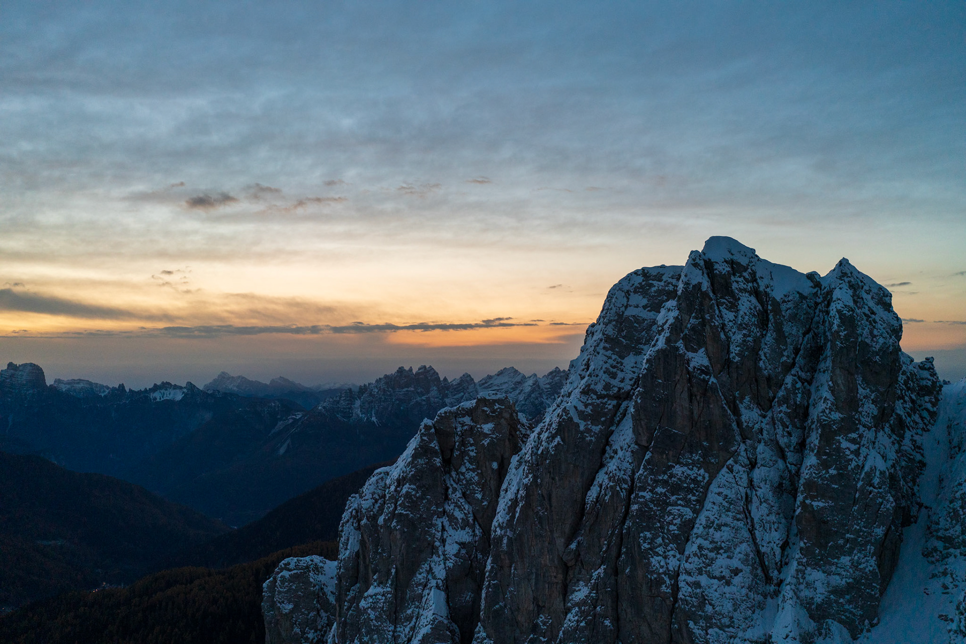 A beautiful sunrise after sleeping in a bivouac.