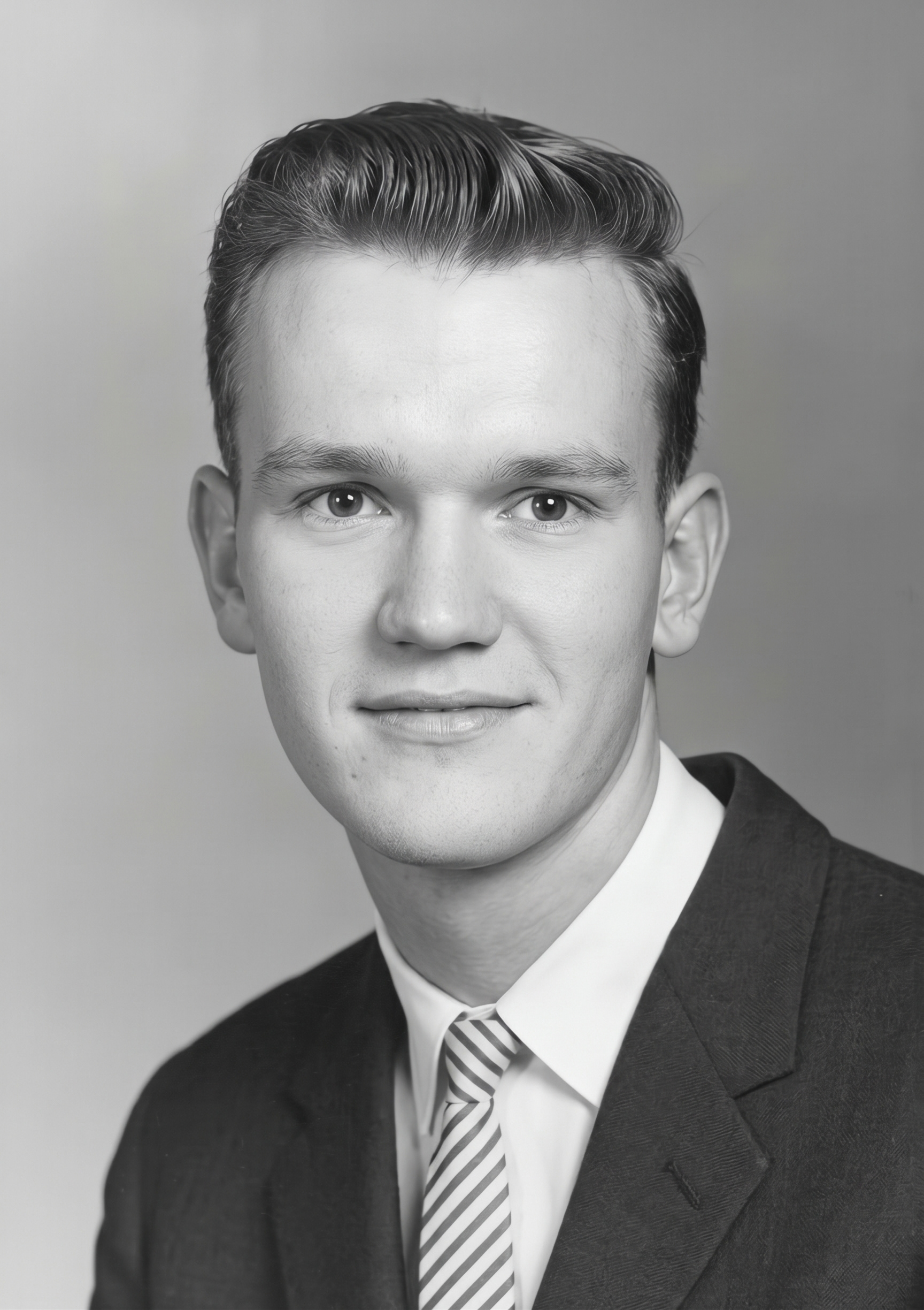 Randall Tucker