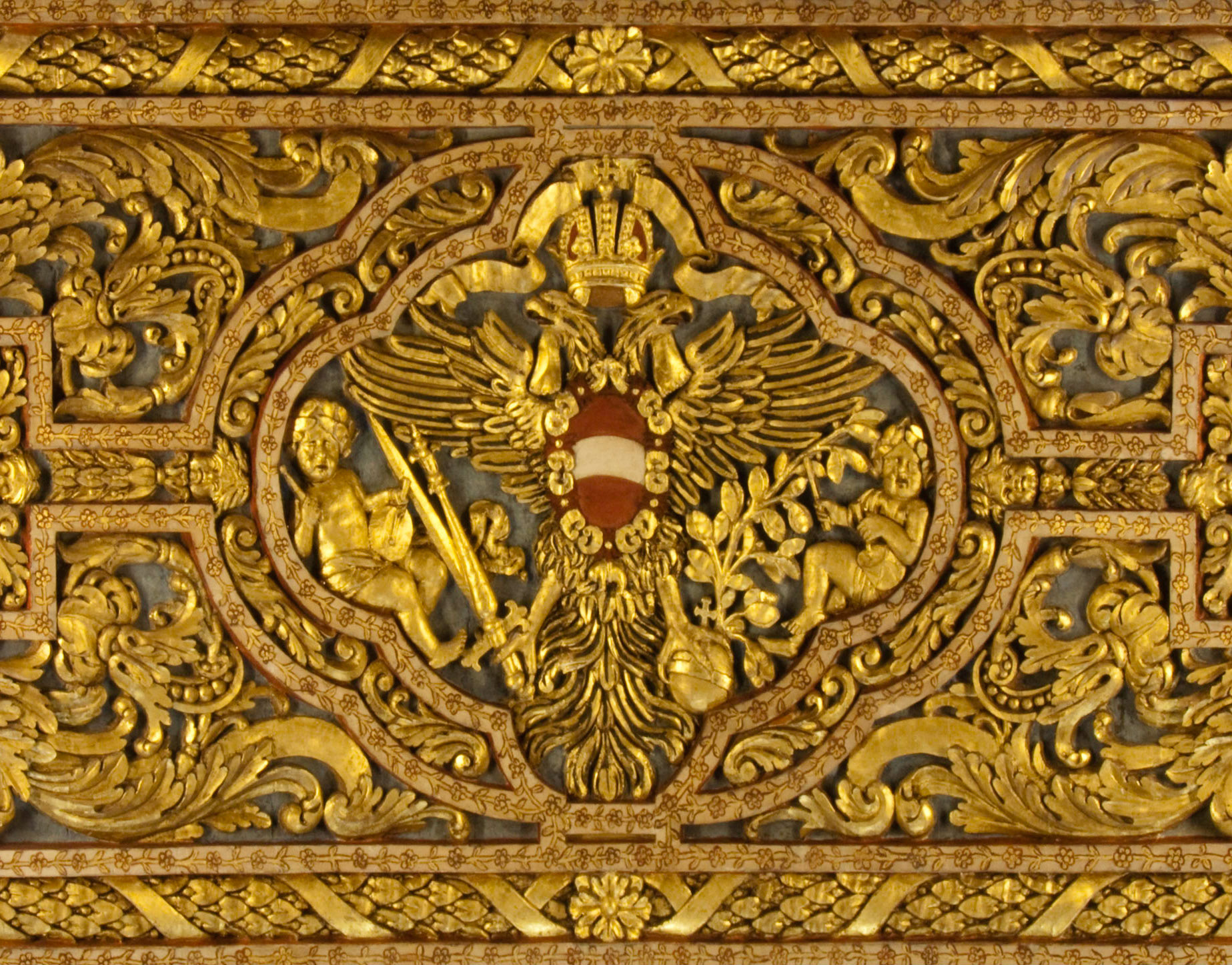 Co Cathedrale Saint John. C'est doré de partout