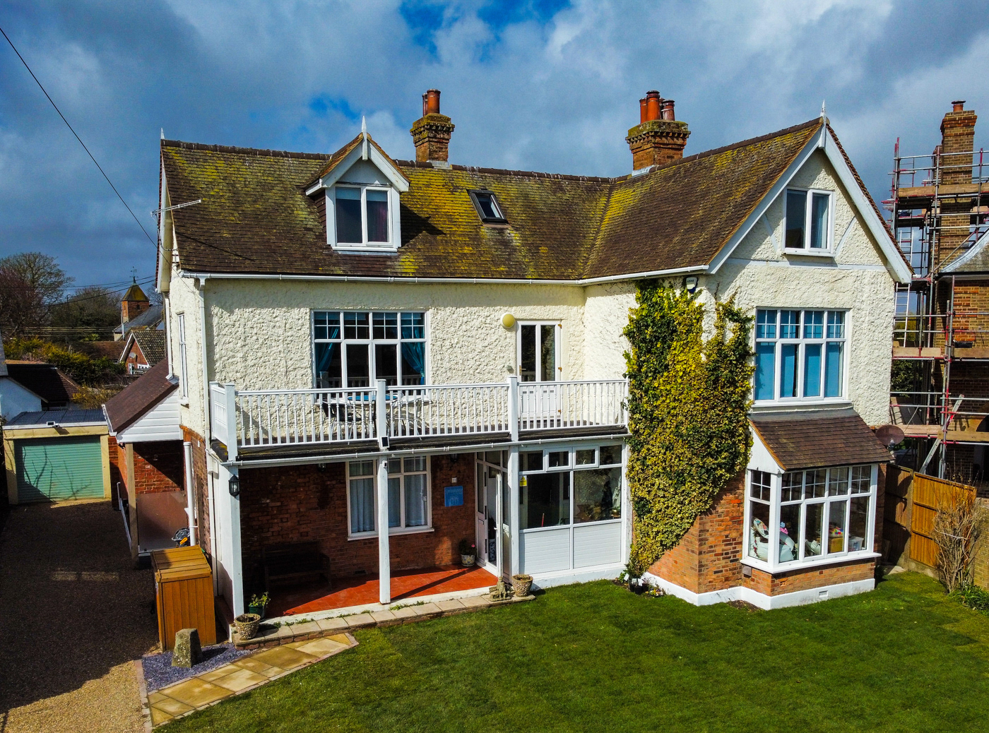pringhaven holiday home on the south Kent coast — a spacious, family-friendly seaside house overlooking the English Channel.