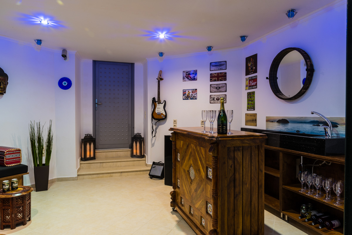 Downstairs bar