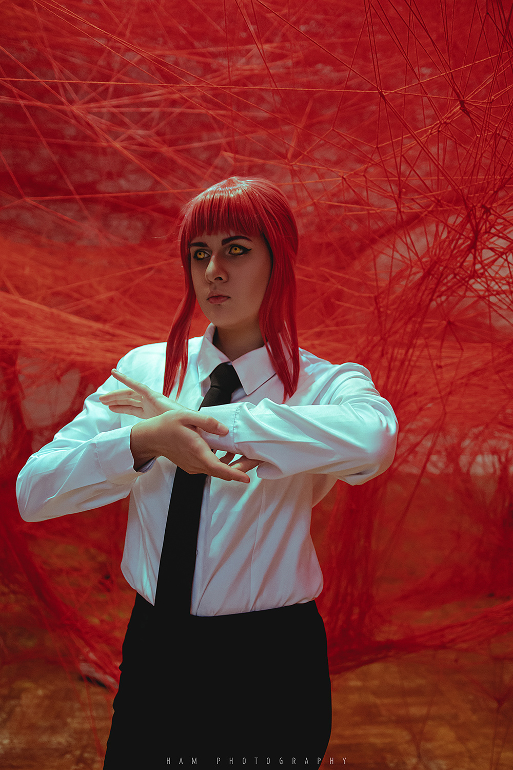 Makima by by @starkiller.cos
