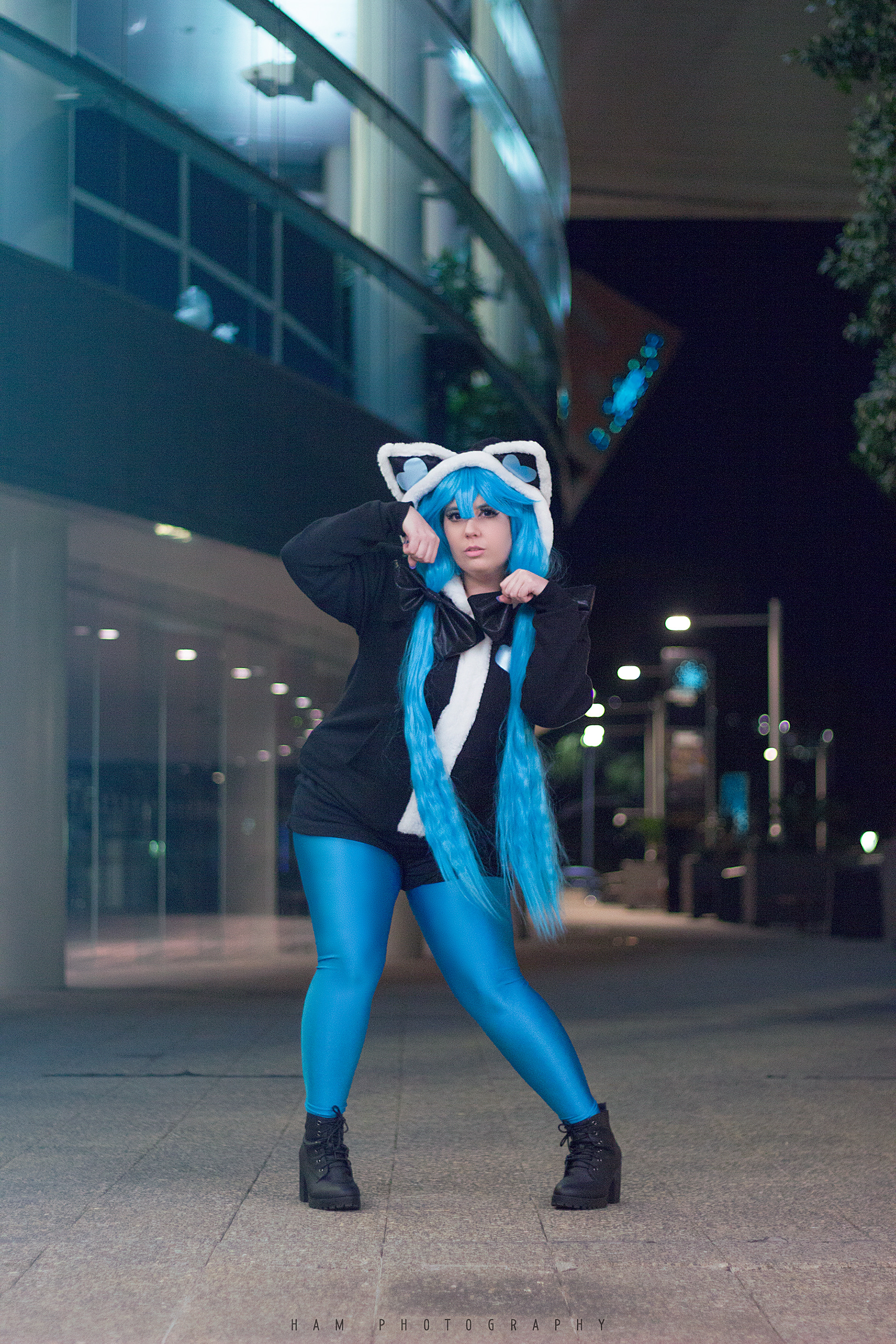 Hatsune Miku by @_meereh_ at AVCon 2019