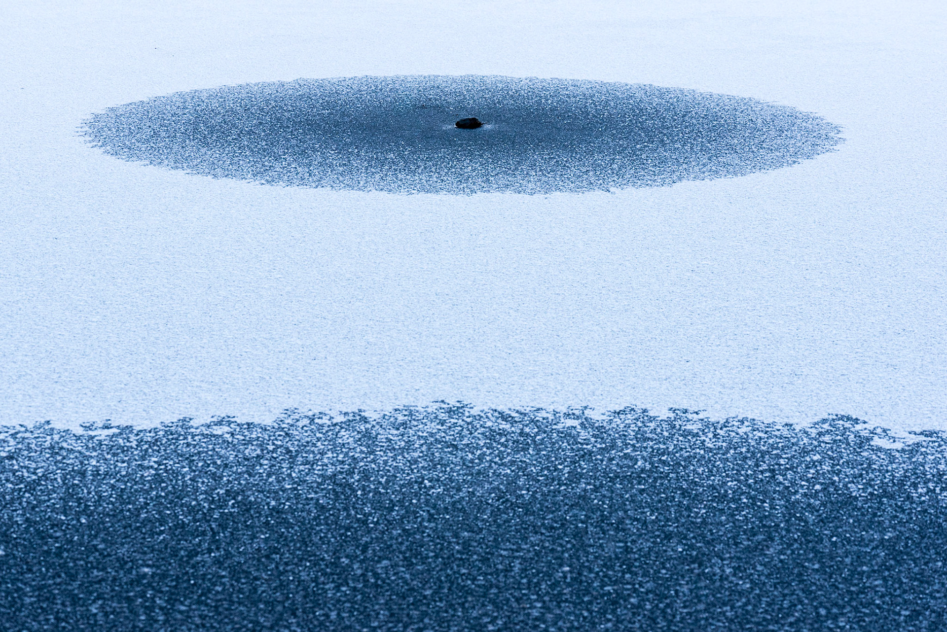Circular ice