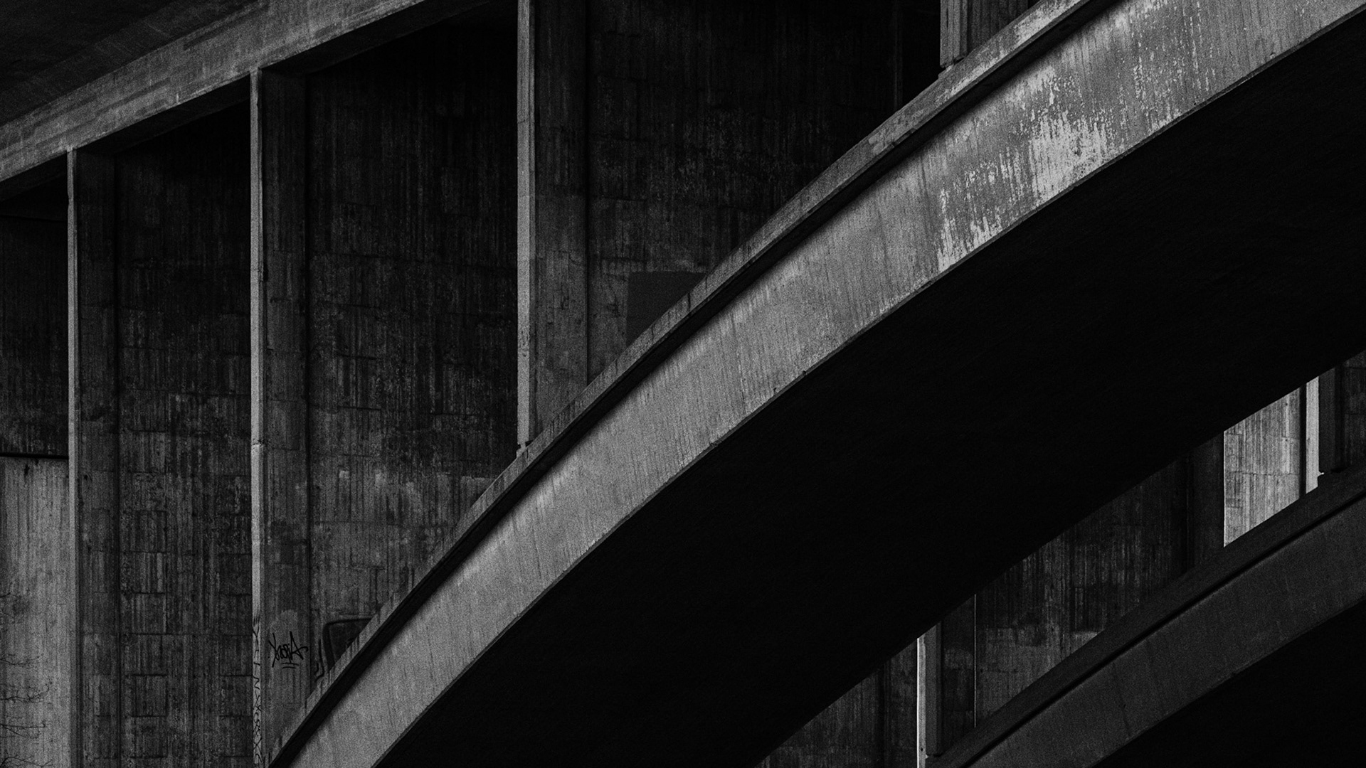 Concrete curves