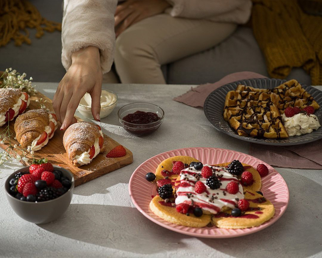 Omaraziz "شمس الثامنة" Workshop (Eternity Studio Direction and Styling)