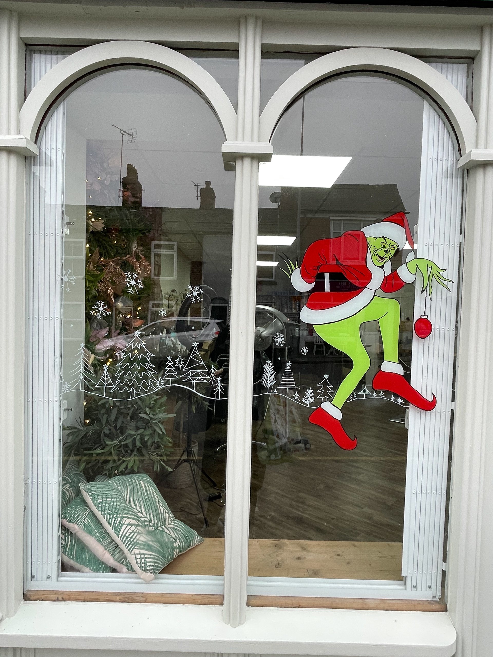 The Grinch (Hairdresser Window)