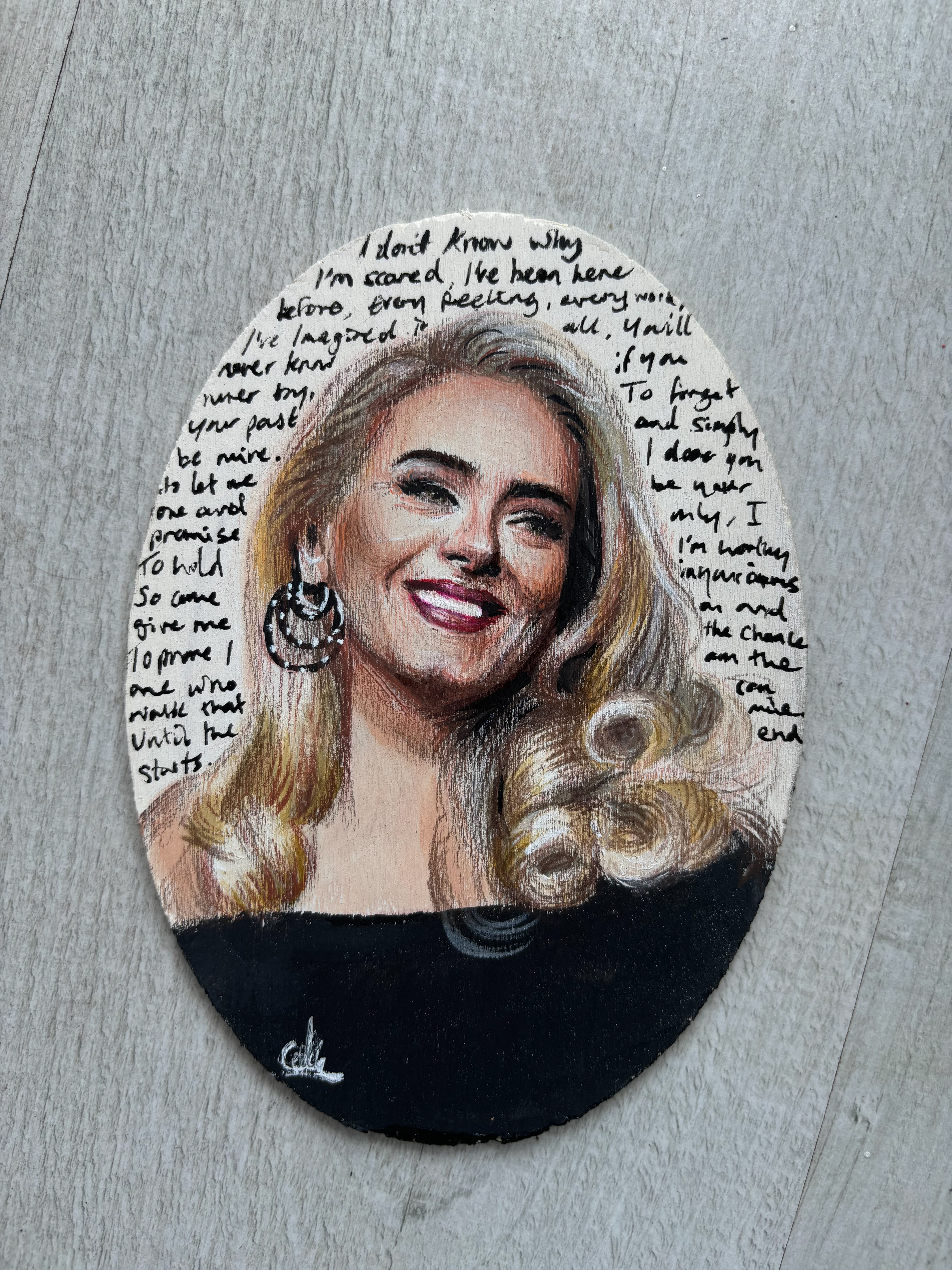 Love In The Dark, Circular A5 Wooden Surface, Acrylic Paint and pen, 