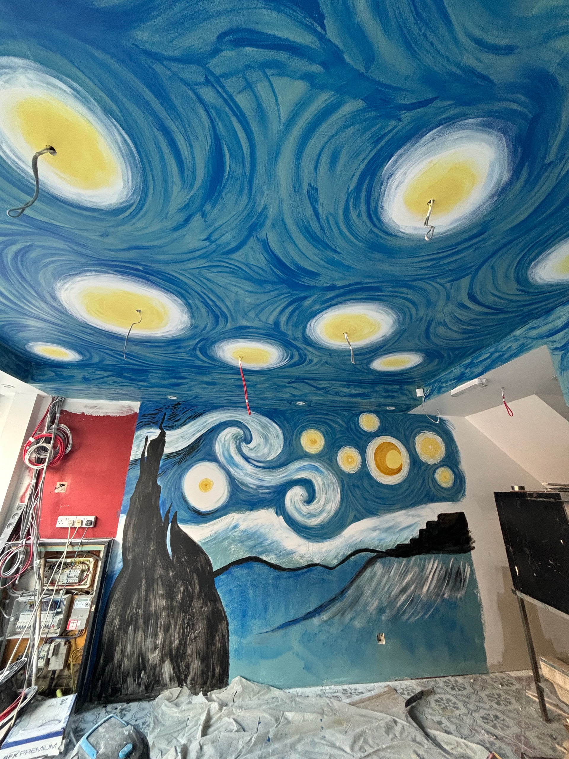 Starry Night, Cafe (The Hidden Lemon, Sale) 2/5