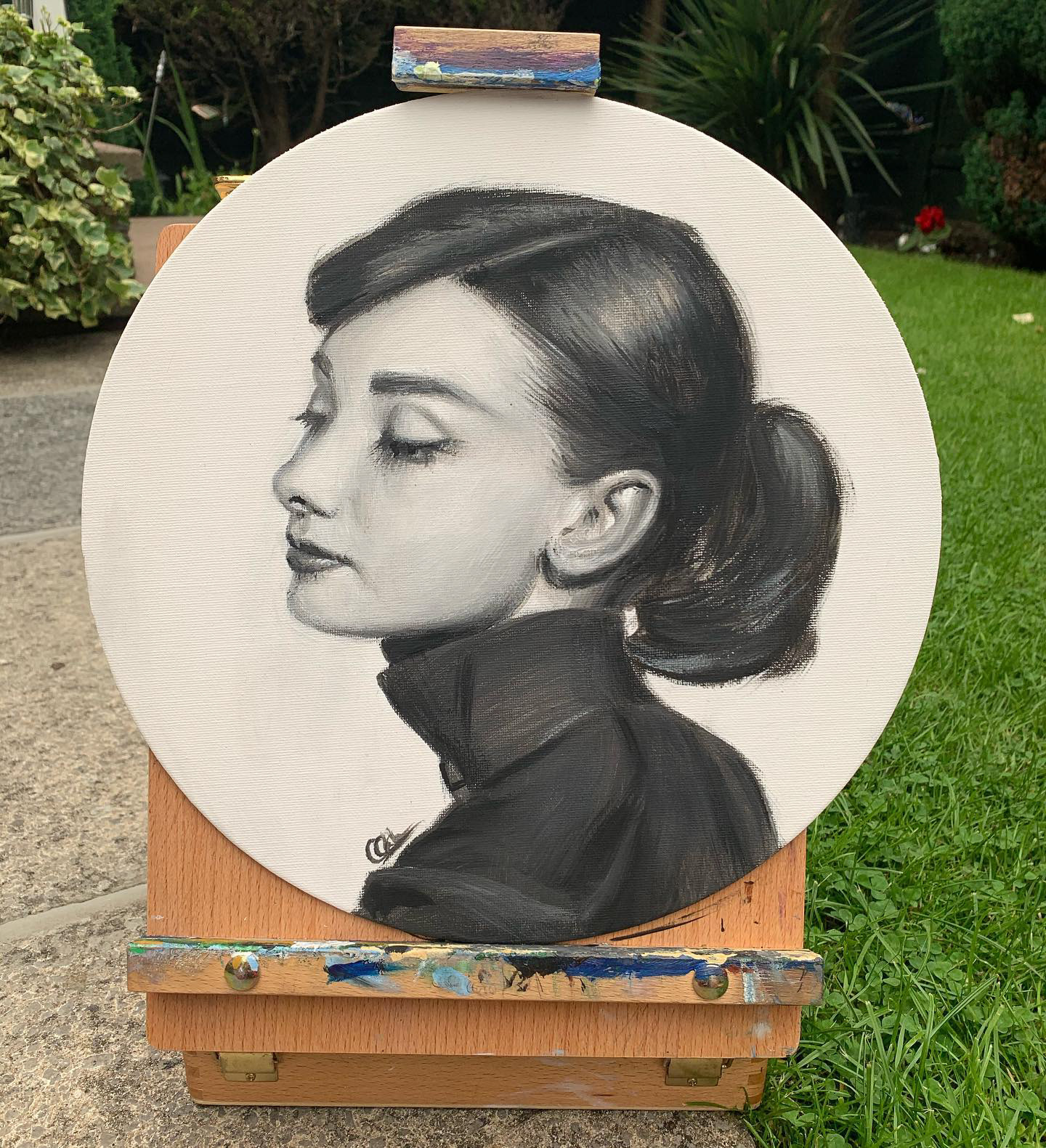 Audrey, 11.8 inch diameter, Acrylic, Canvas Board
