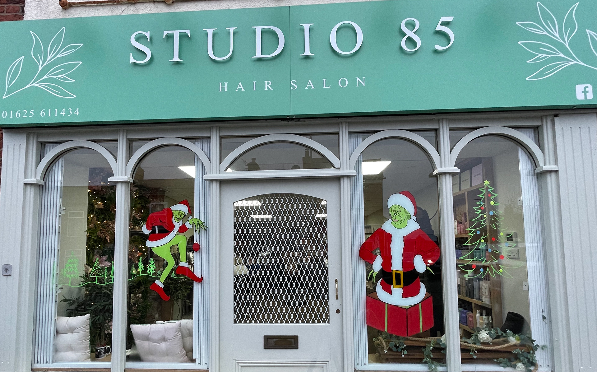 The Grinch (Hairdresser Windows)