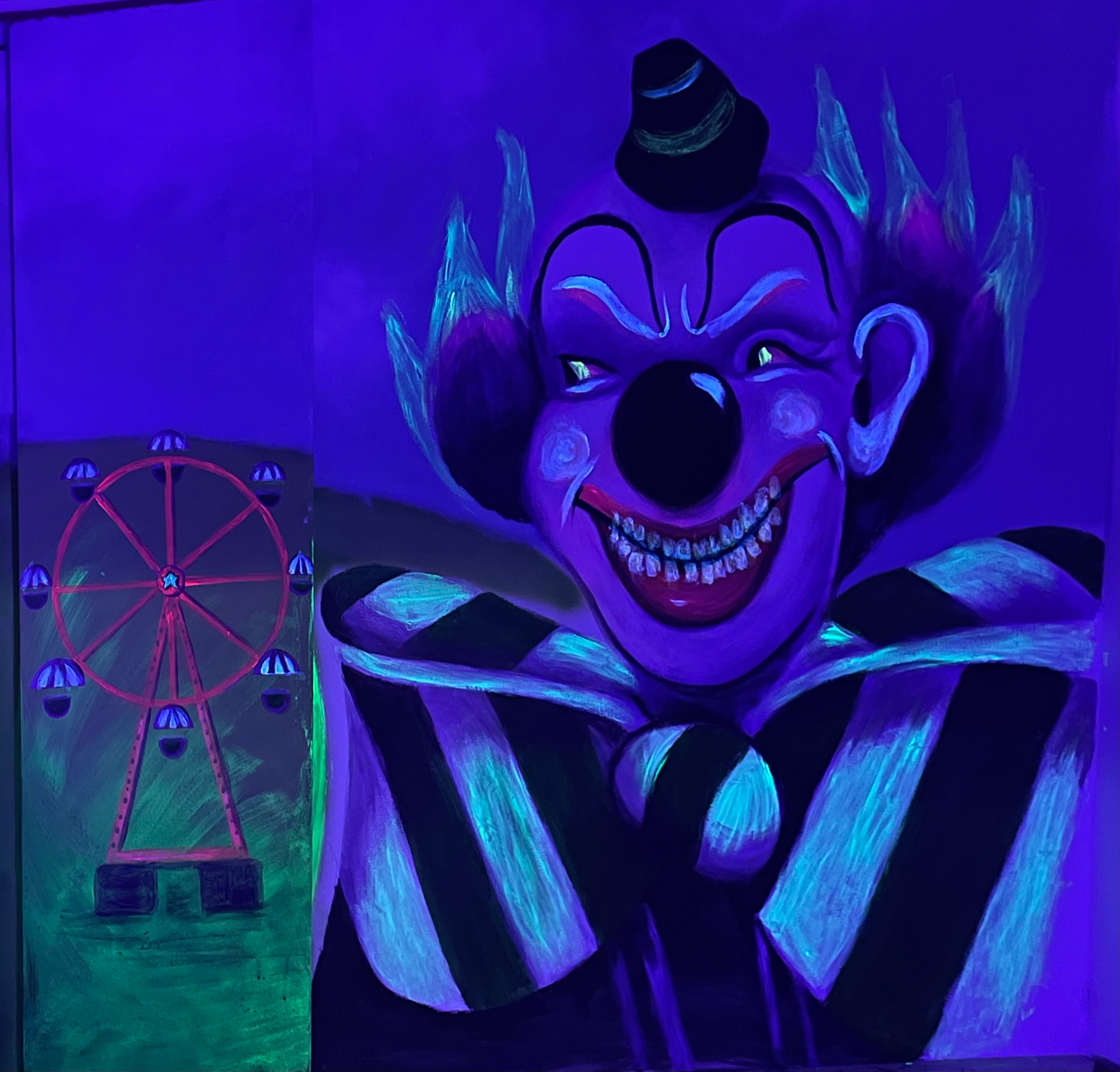 Carnival Mini Golf UV Clown