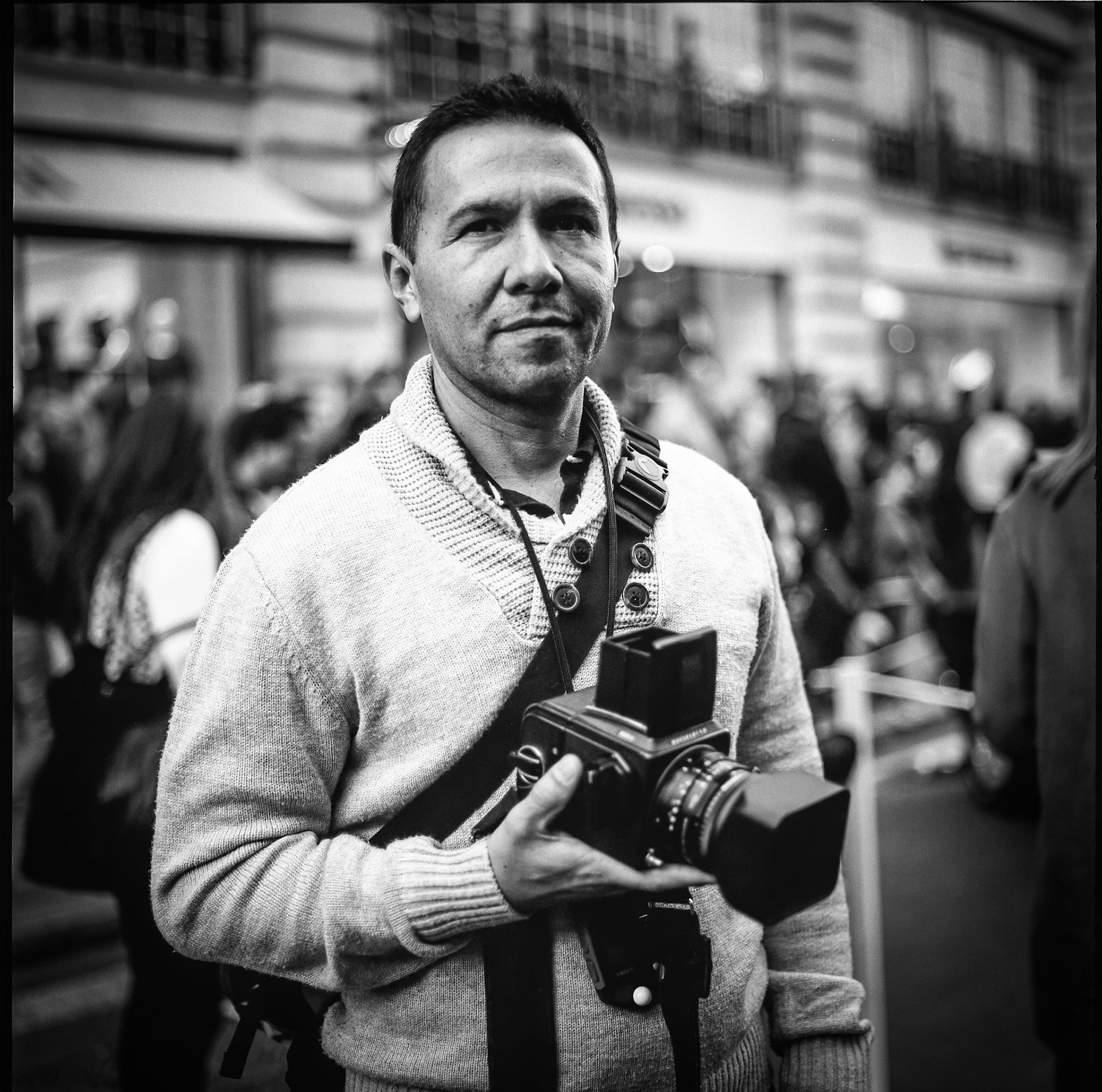 It's not often I see someone with using an old Hasselblad film camera like mine so when I spotted Luis with his 503CX I had to go and say hello.I do like the black painted bodies of some of the Hasselblad cameras. It doesn't make any difference to the pictures they take but like the little black dress there is something so classic about them. The aluminium body of mine has a more vintage feel.We chatted for a bit about our cameras and the delight of home processing films while all around us the noises of people and their cars at the London to Brighton Vintage car rally went on.