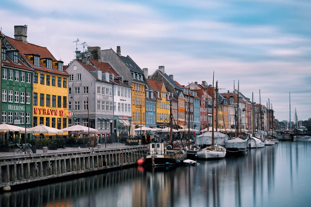 Nyhavn. Copyright © 2018-2021 David Romualdo | All Rights Reserved