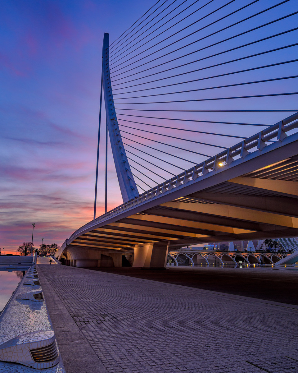 Assut de l'Or Bridge Twilight. Copyright © 2018-2021 David Romualdo | All Rights Reserved
