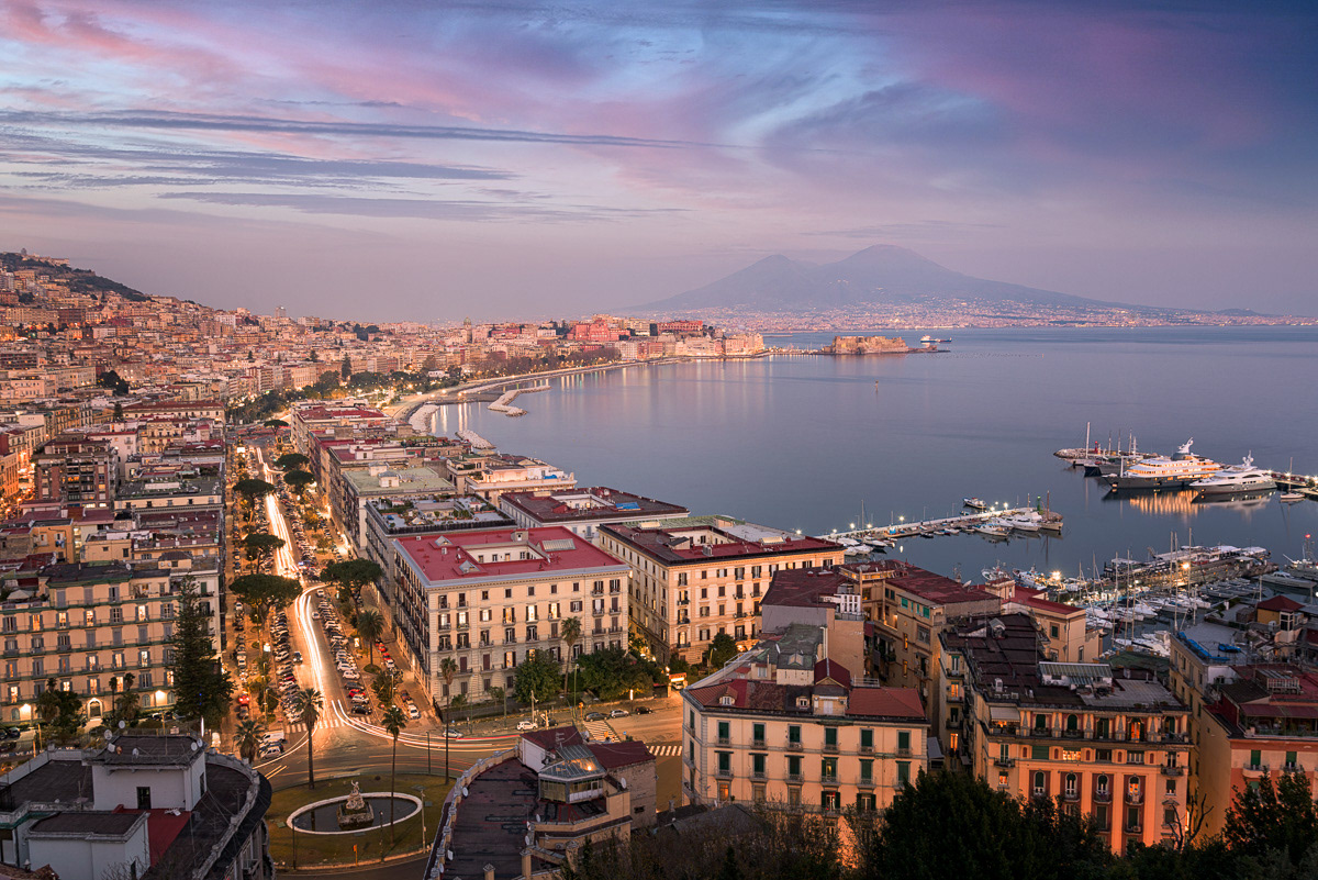 Naples. Copyright © 2018-2021 David Romualdo | All Rights Reserved
