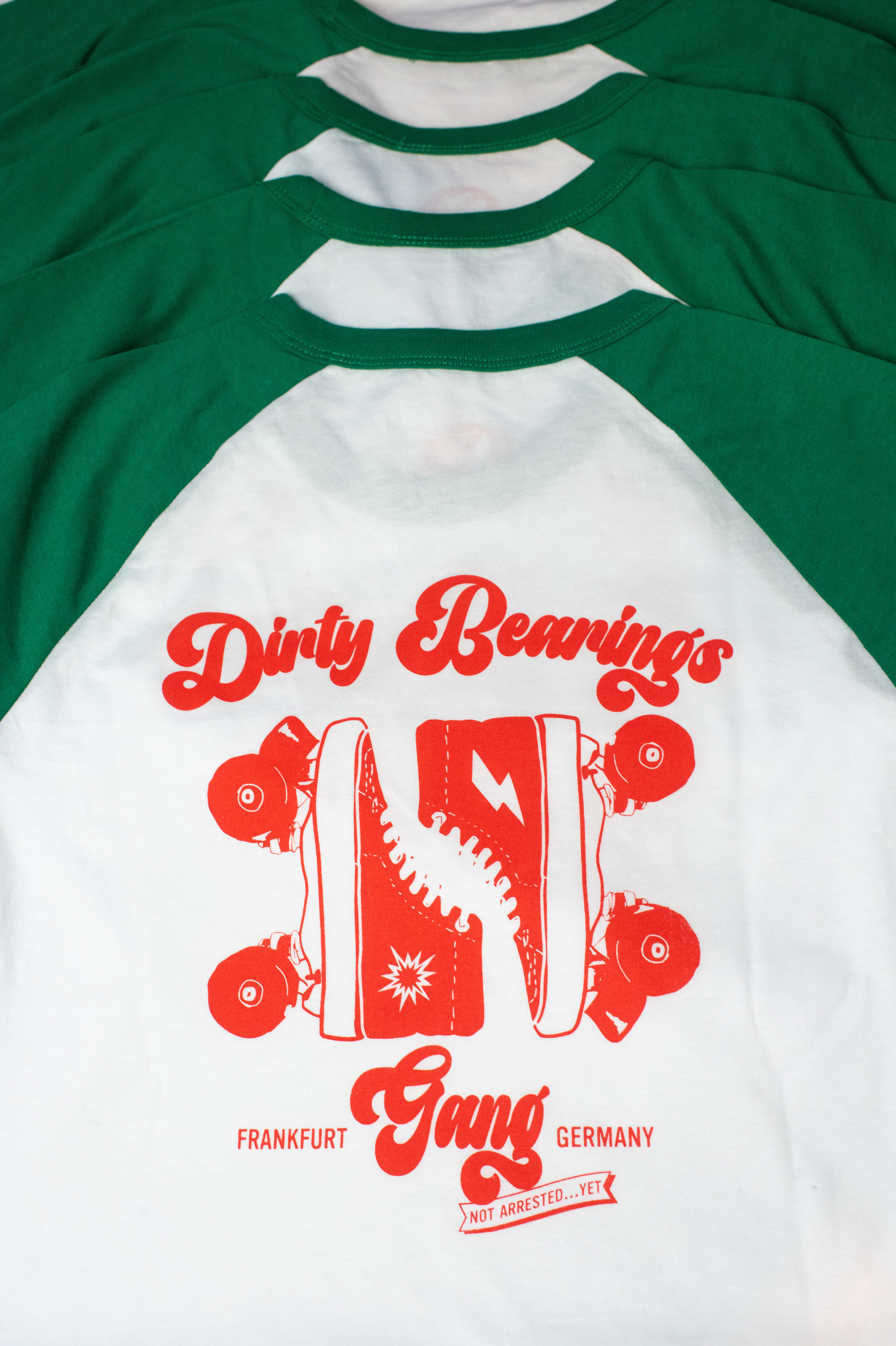 Dirty Bearings Gang – Design und Druck von Shirts für die Rollschuhcommunity.