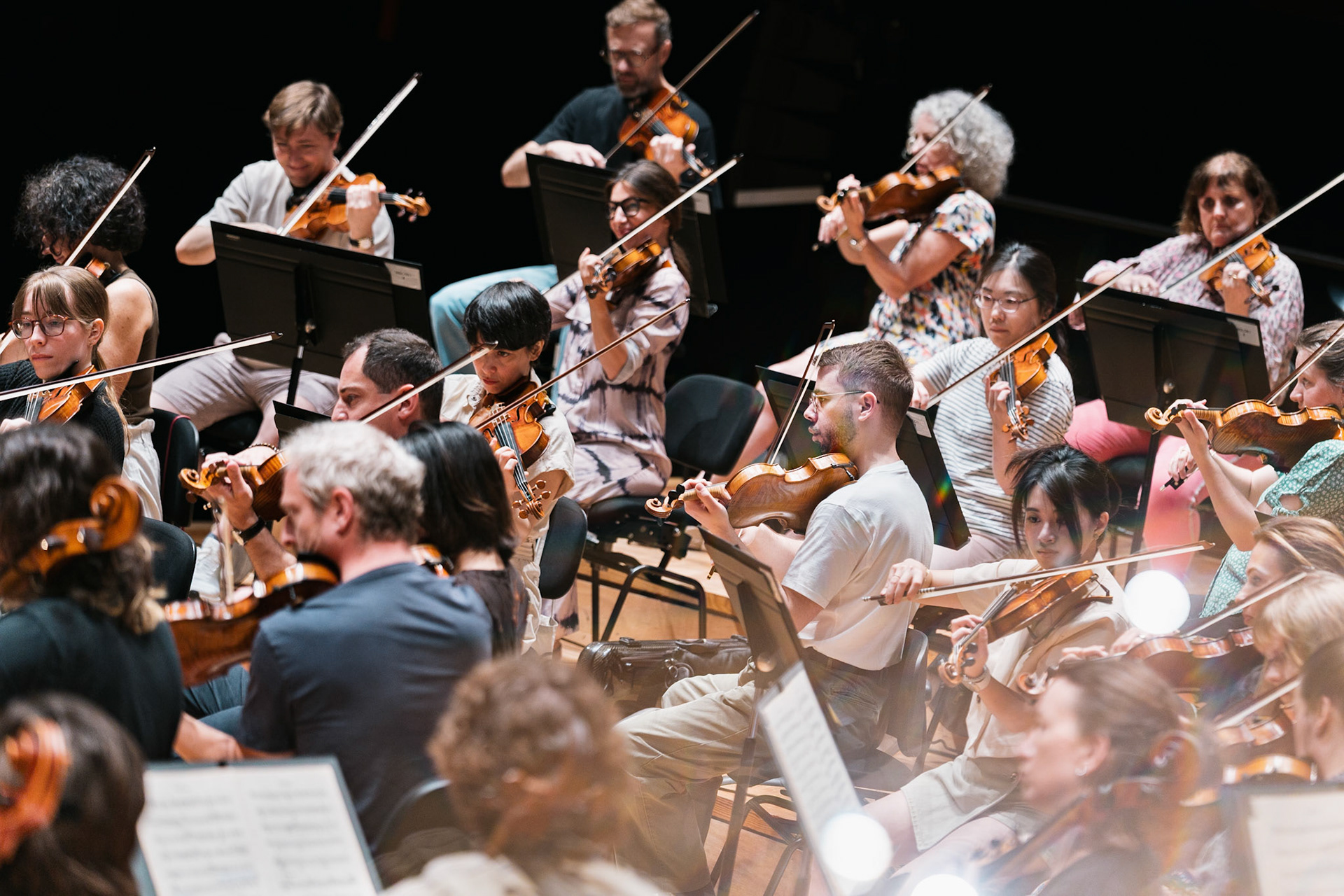 Orchestre de Paris à la Philharmonie de Paris. Anja BihlmaierTruls Mørk - Tower, Dvořák, Tchaïkovski