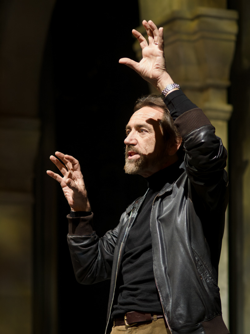 Robert Lindsey at Theatre Royal Haymarket
