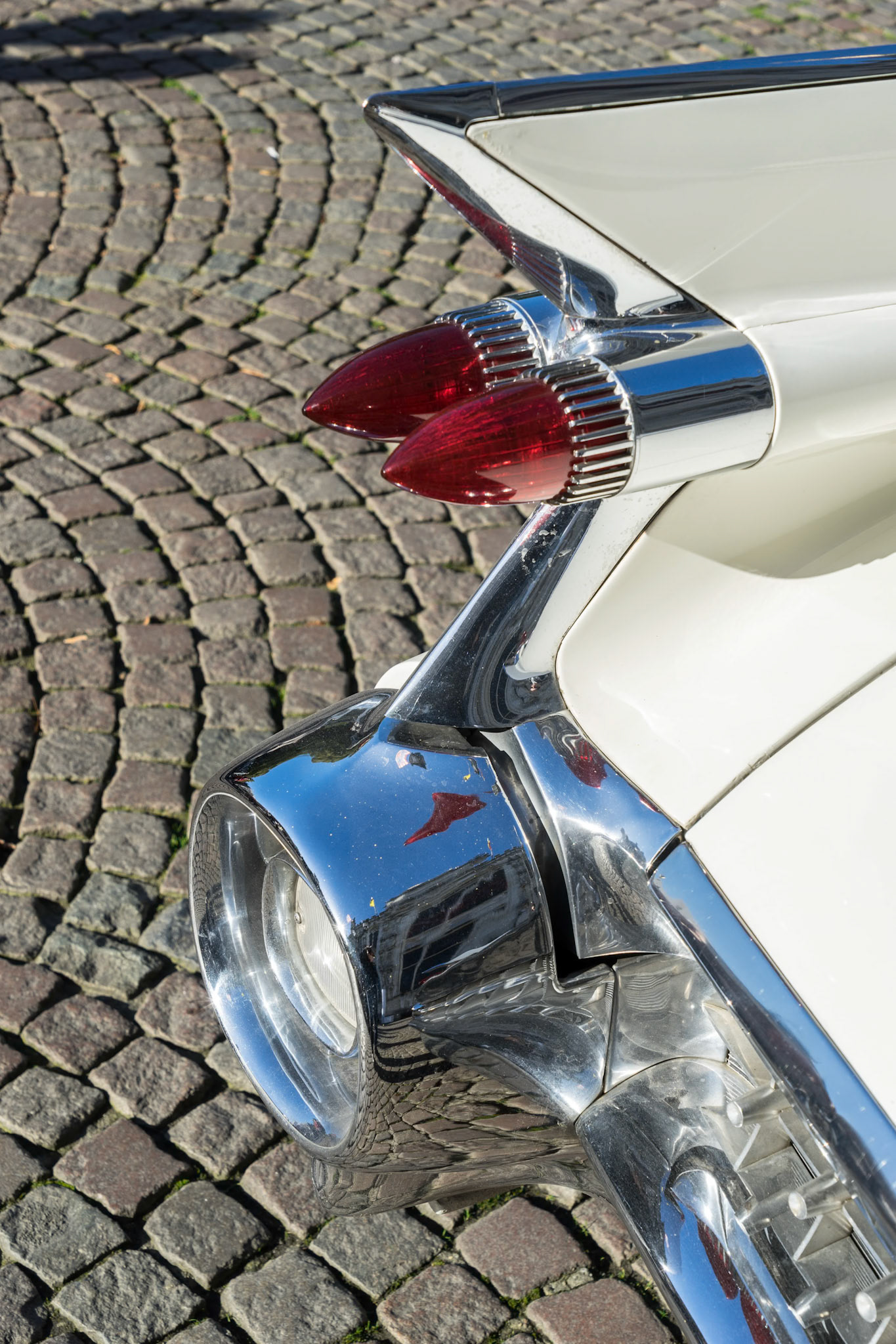 Cadillac Wedding Car in Market Square Bruge
