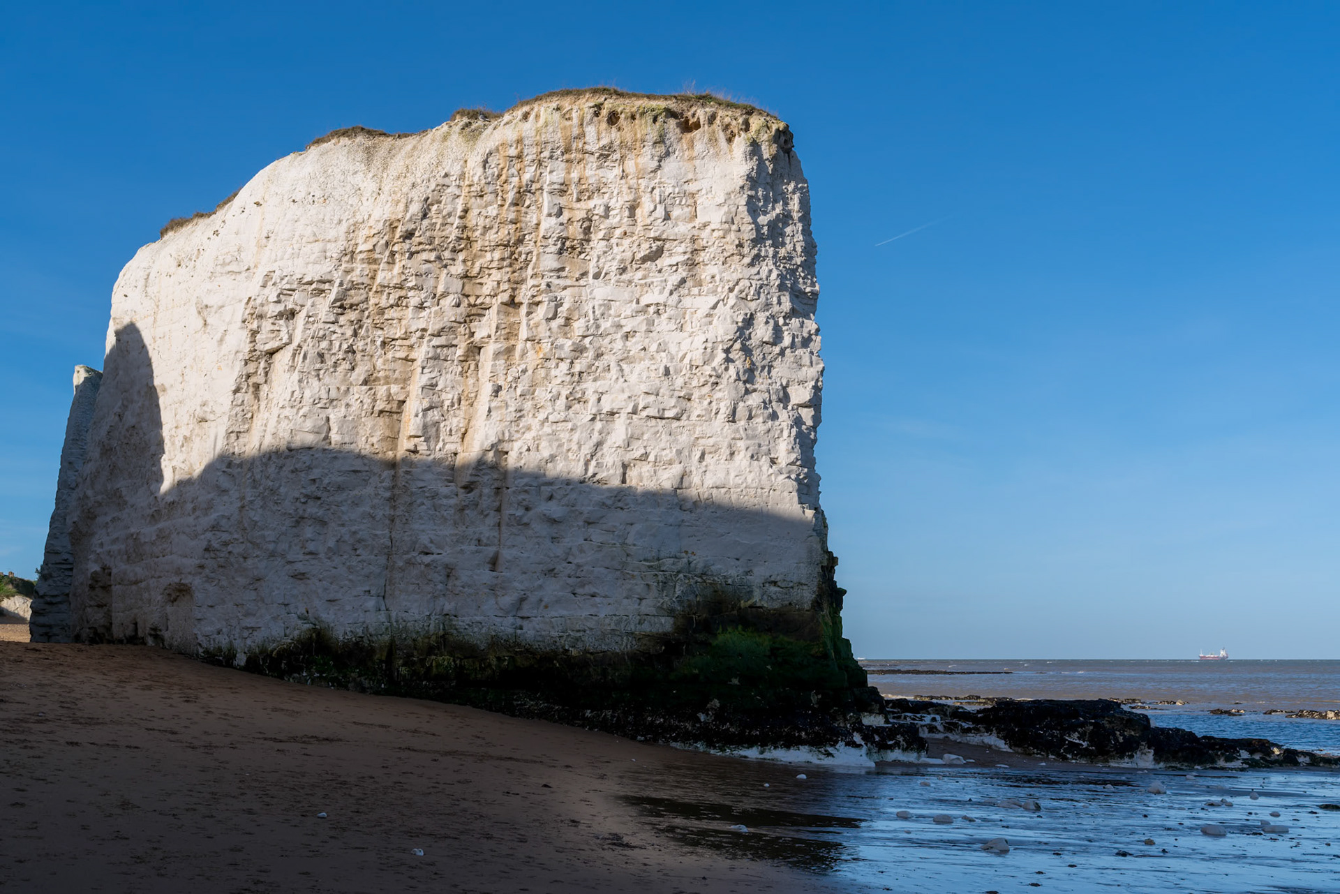 View of chalk cliffs at Botany Bay near Broadstairs in Kent
