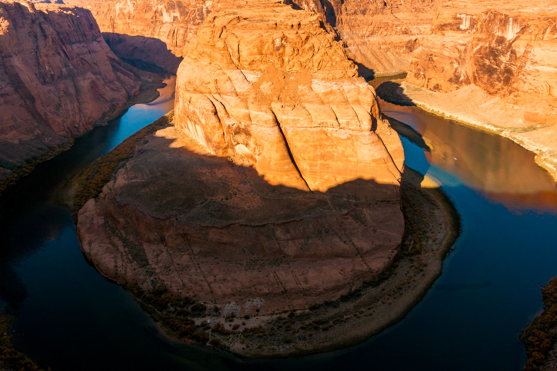 Sunset over Horseshoe Bend in Arizona