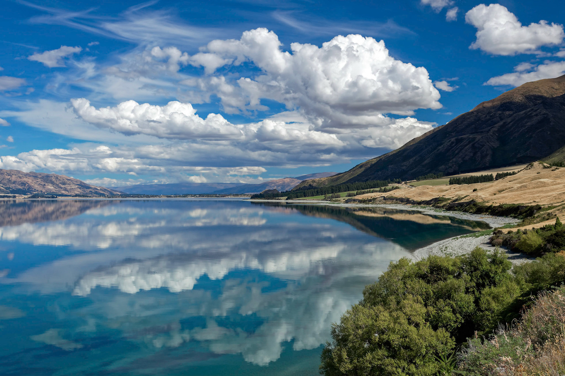 Lake Hawea