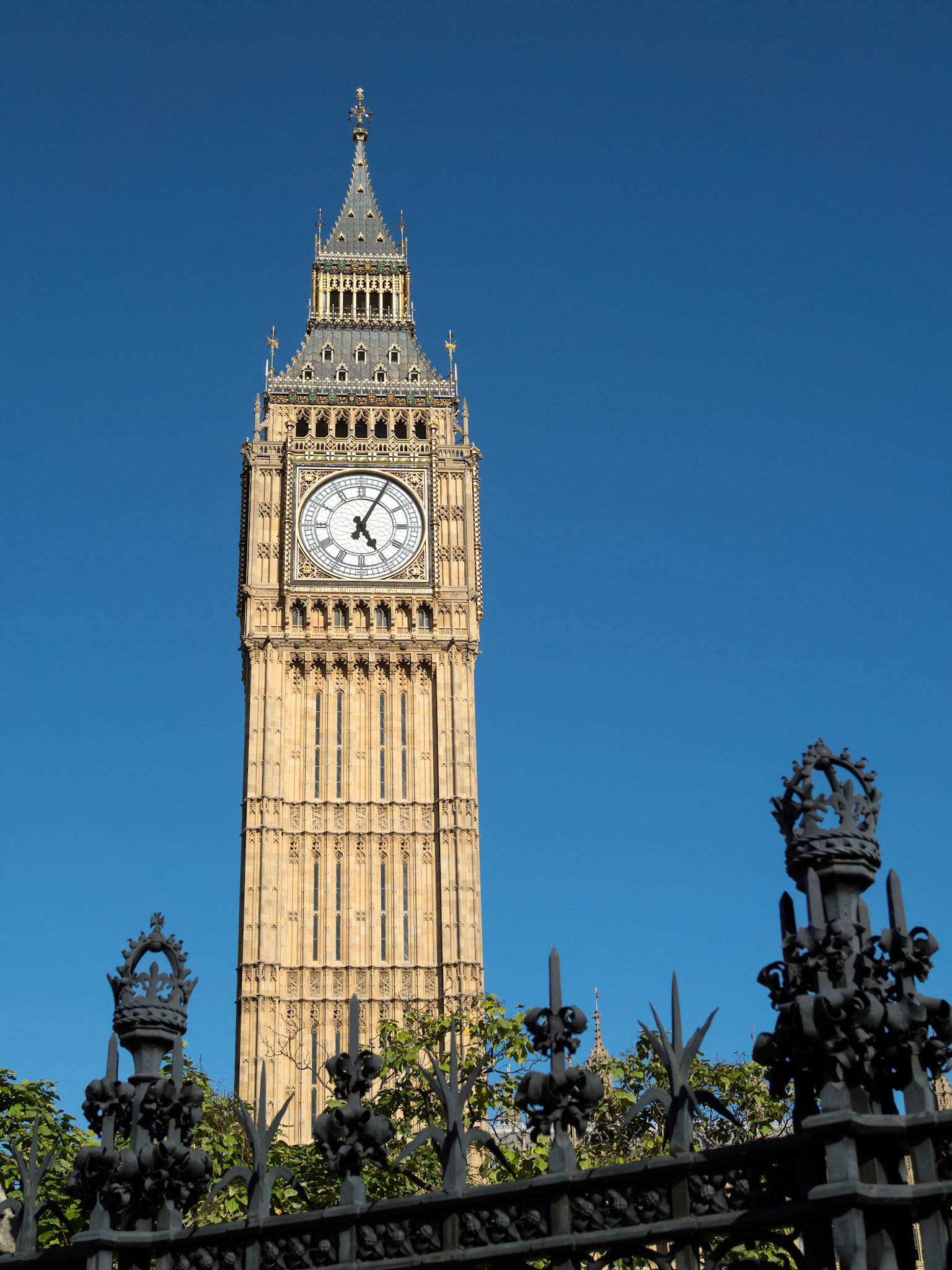 View of a Sunlit Big Ben