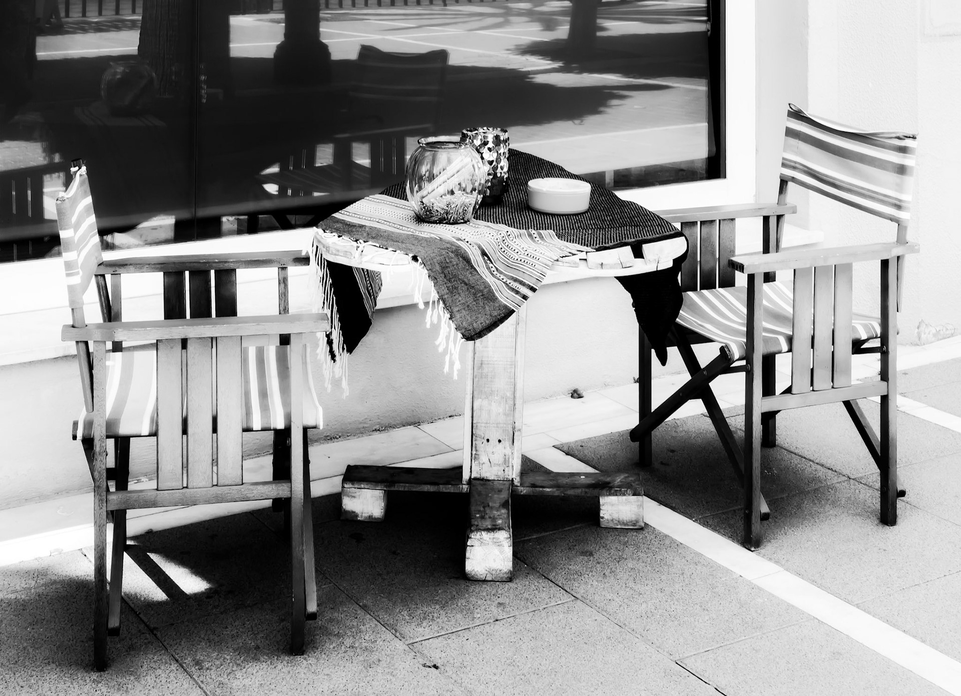 Table and Chairs in Marbella