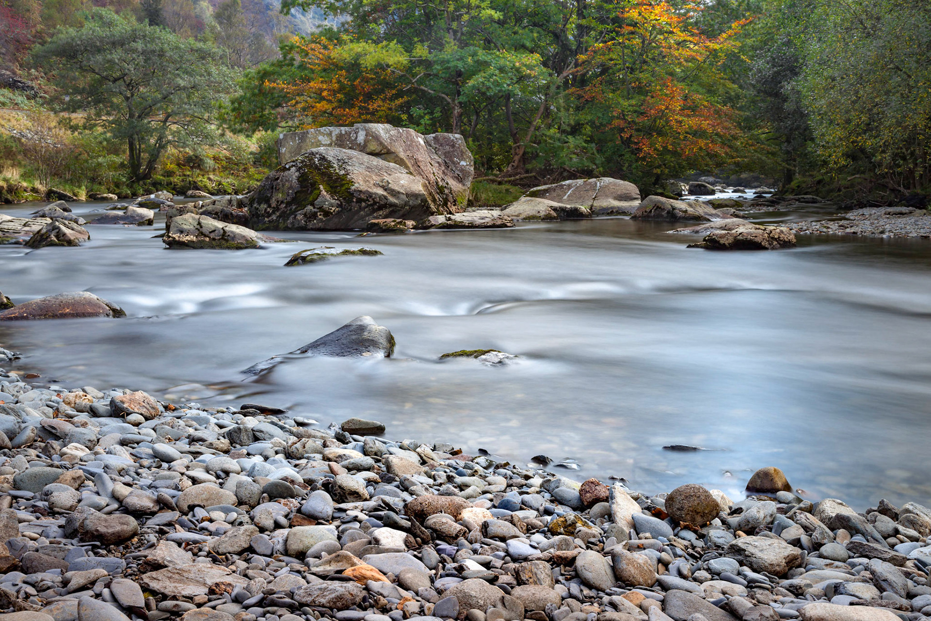 View along the Glaslyn River in Autumn