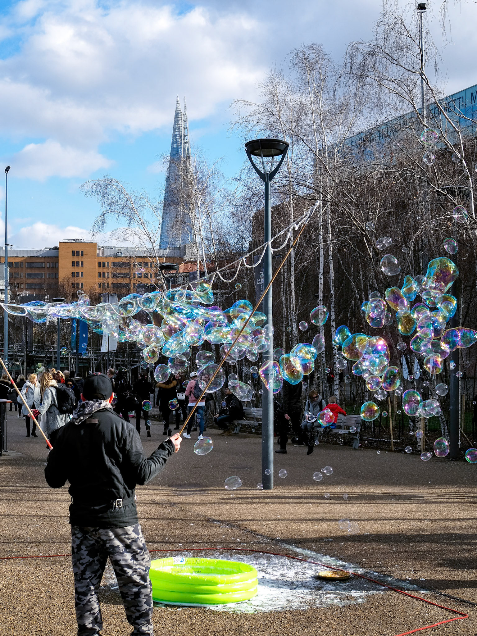 Bubblemaker on the Southbank of the Thames