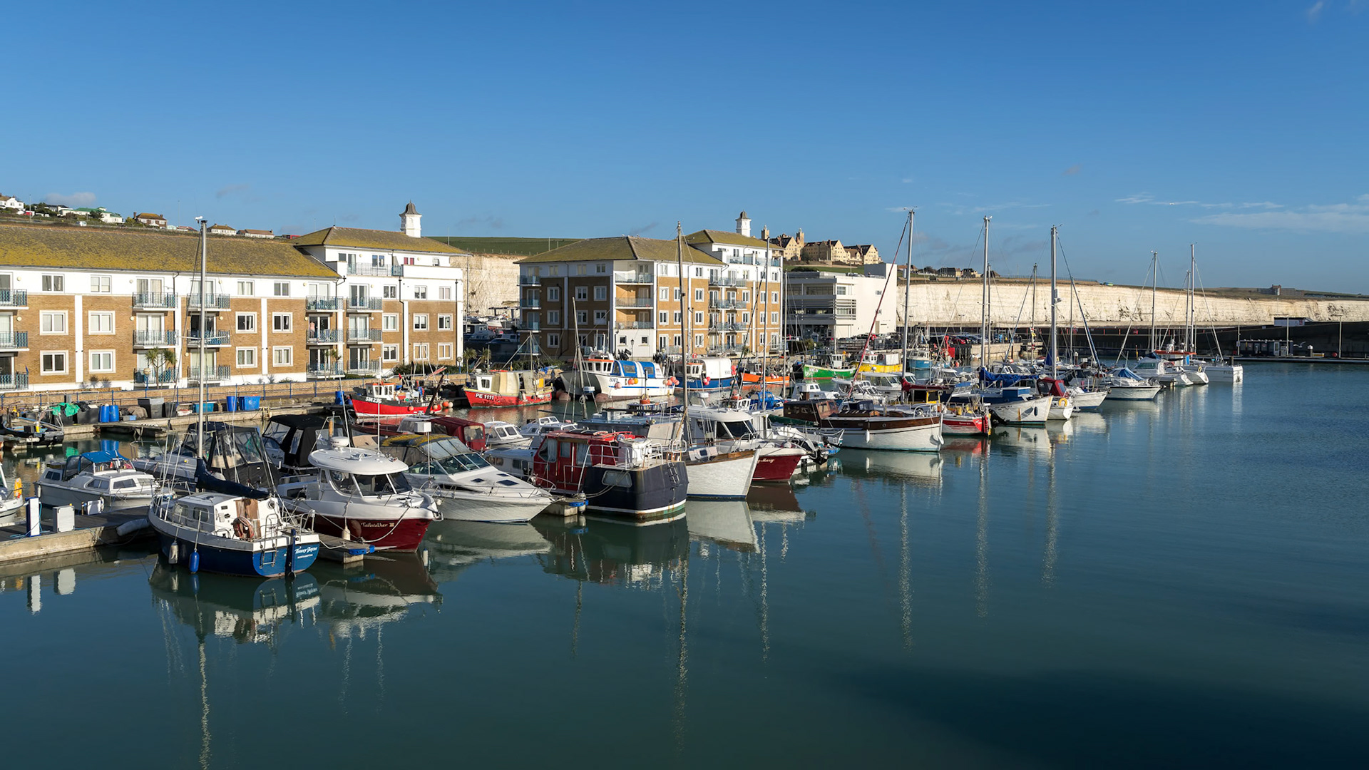 BRIGHTON, SUSSEX/UK - JANUARY 8 : View of the Marina in Brighton Sussex on January 8, 2019