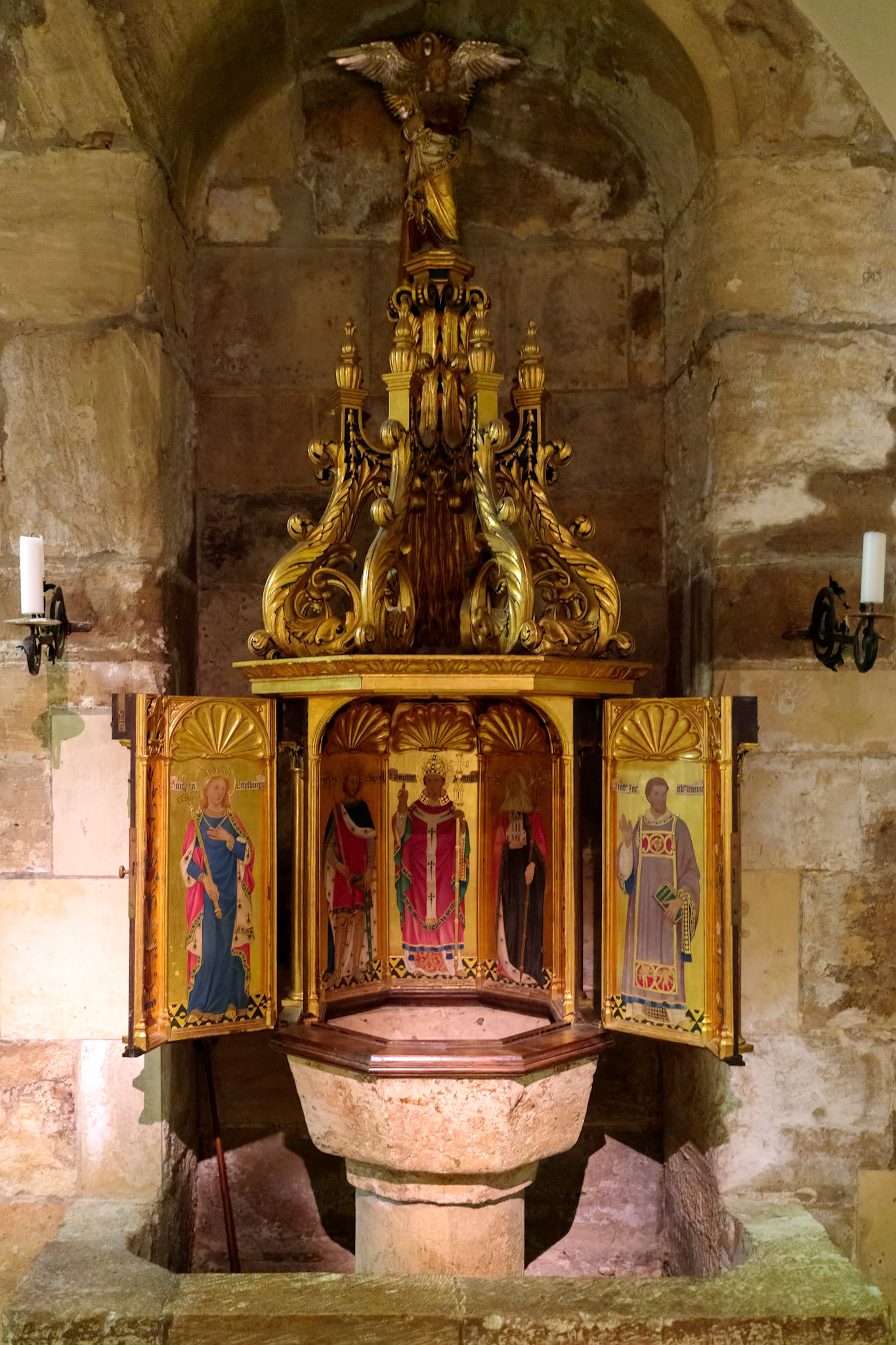 YORK, NORTH YORKSHIRE/UK - FEBRUARY 20 : Interior view of York Minster in York, North Yorkshire on February 20, 2020