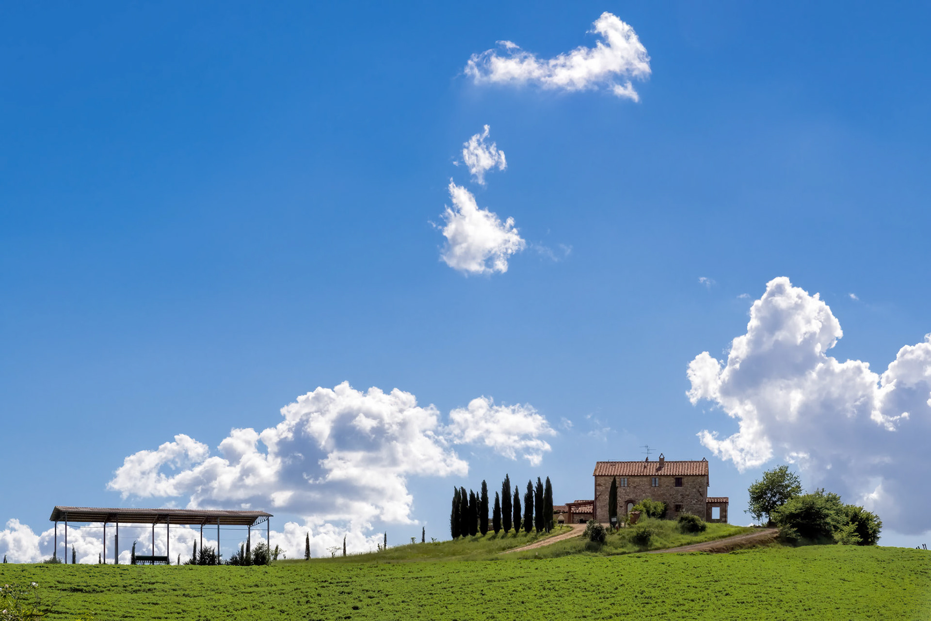 Farmland in Val d'Orcia Tuscany