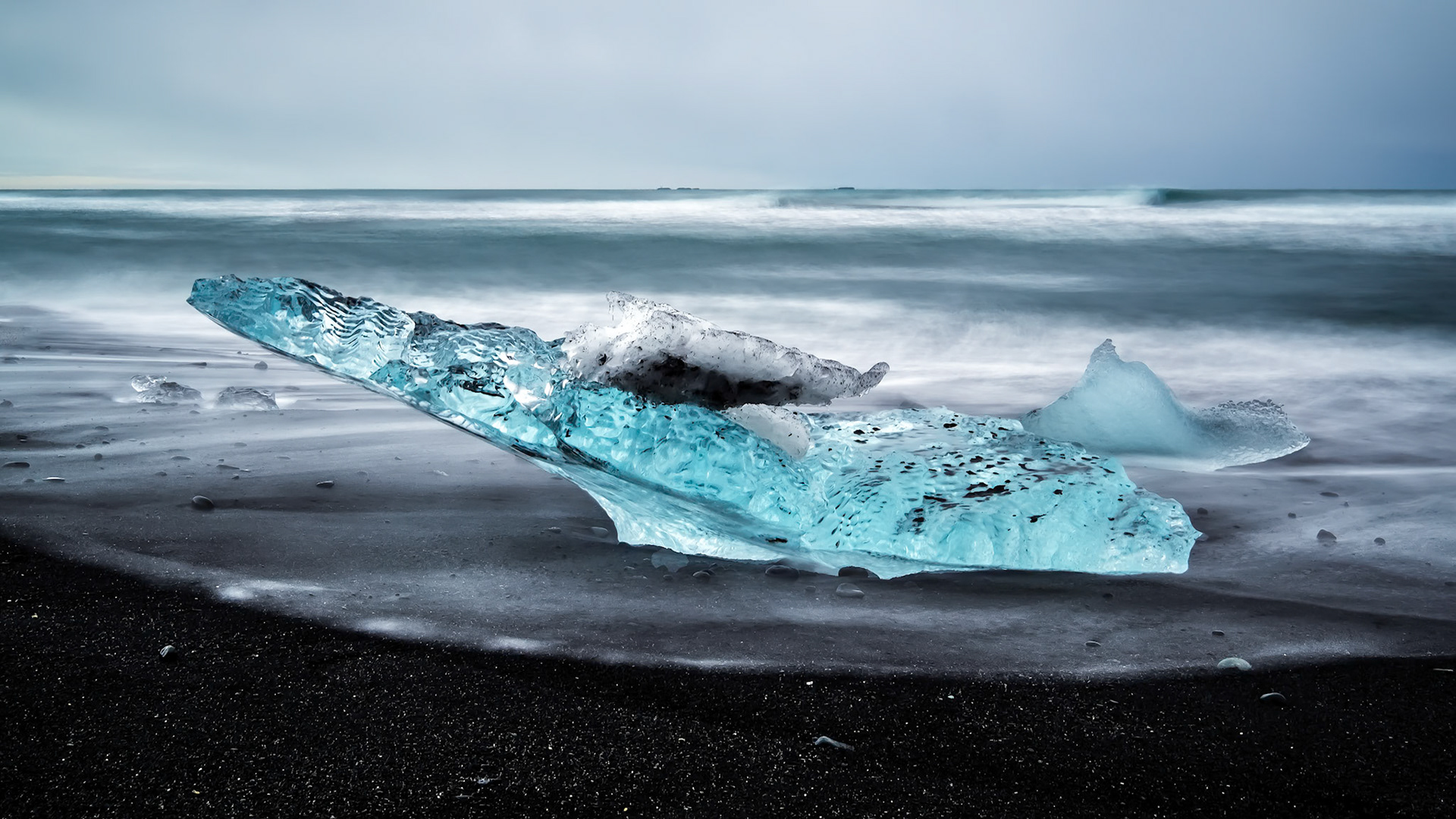 Iceberg on Jokulsarlon Beach