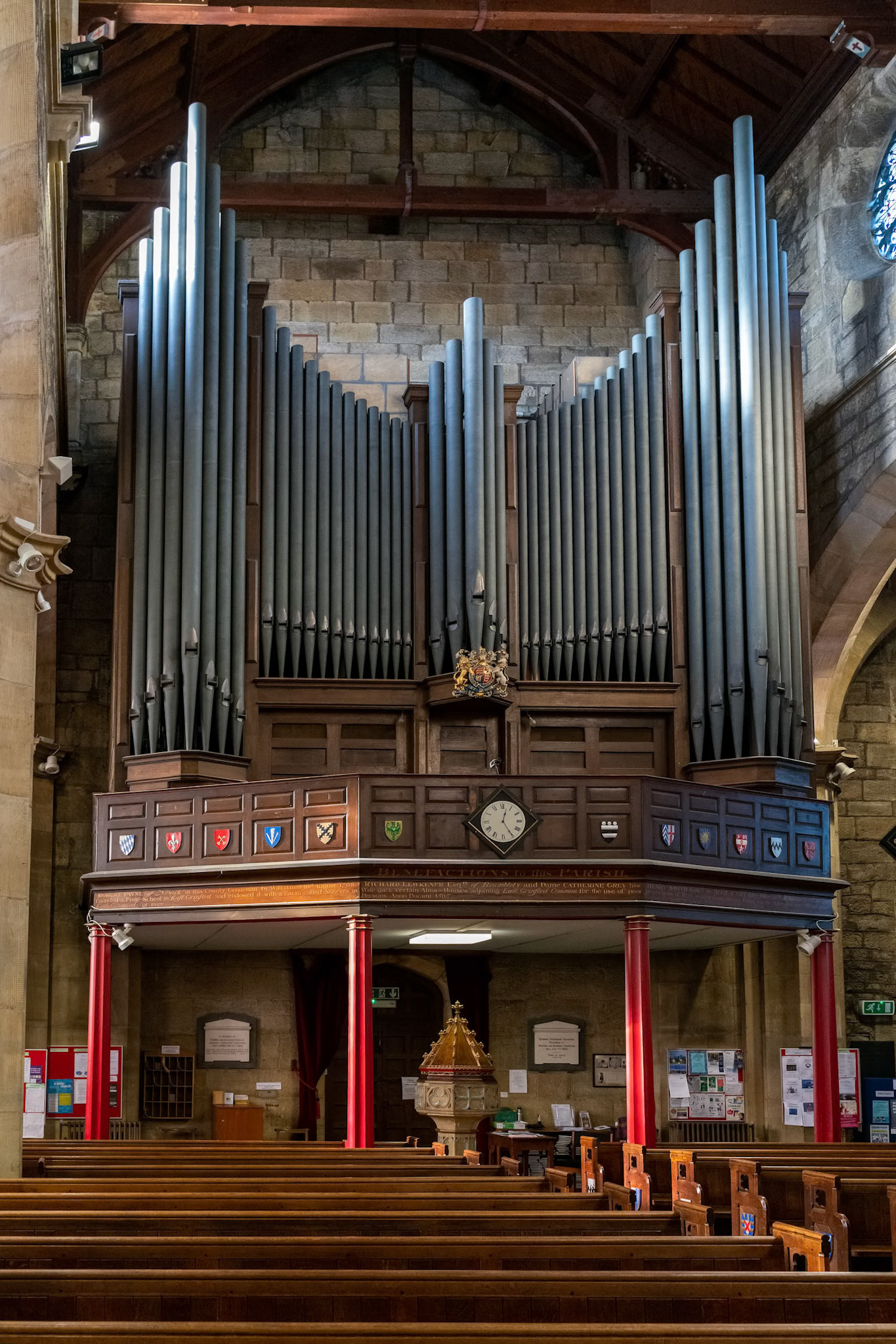EAST GRINSTEAD, WEST SUSSEX/UK - NOVEMBER 29 : Organ in St Swithun's Church in East Grinstead West Sussex on November 29, 2019