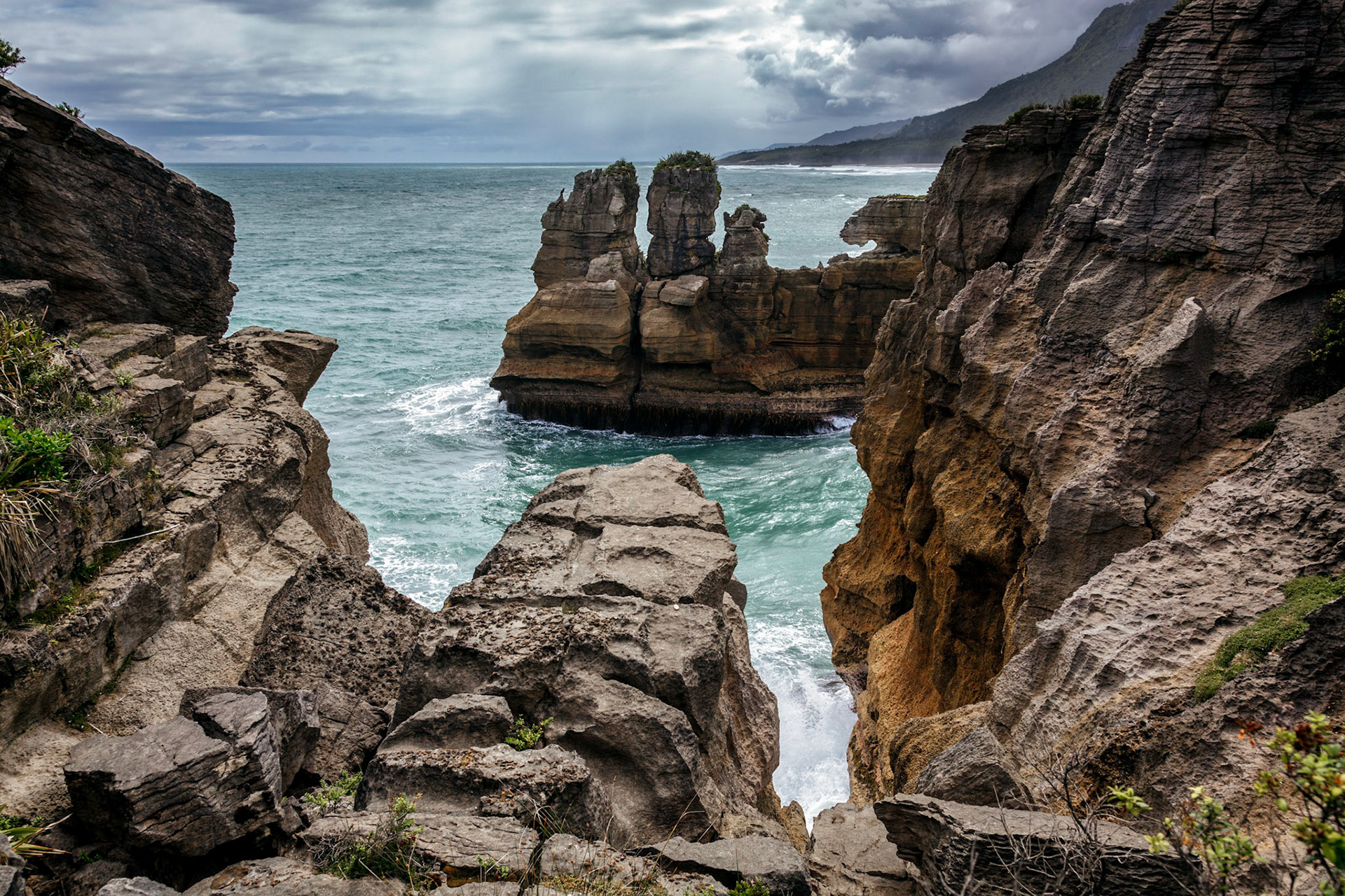 The wild Punakaiki coastline in New Zealand