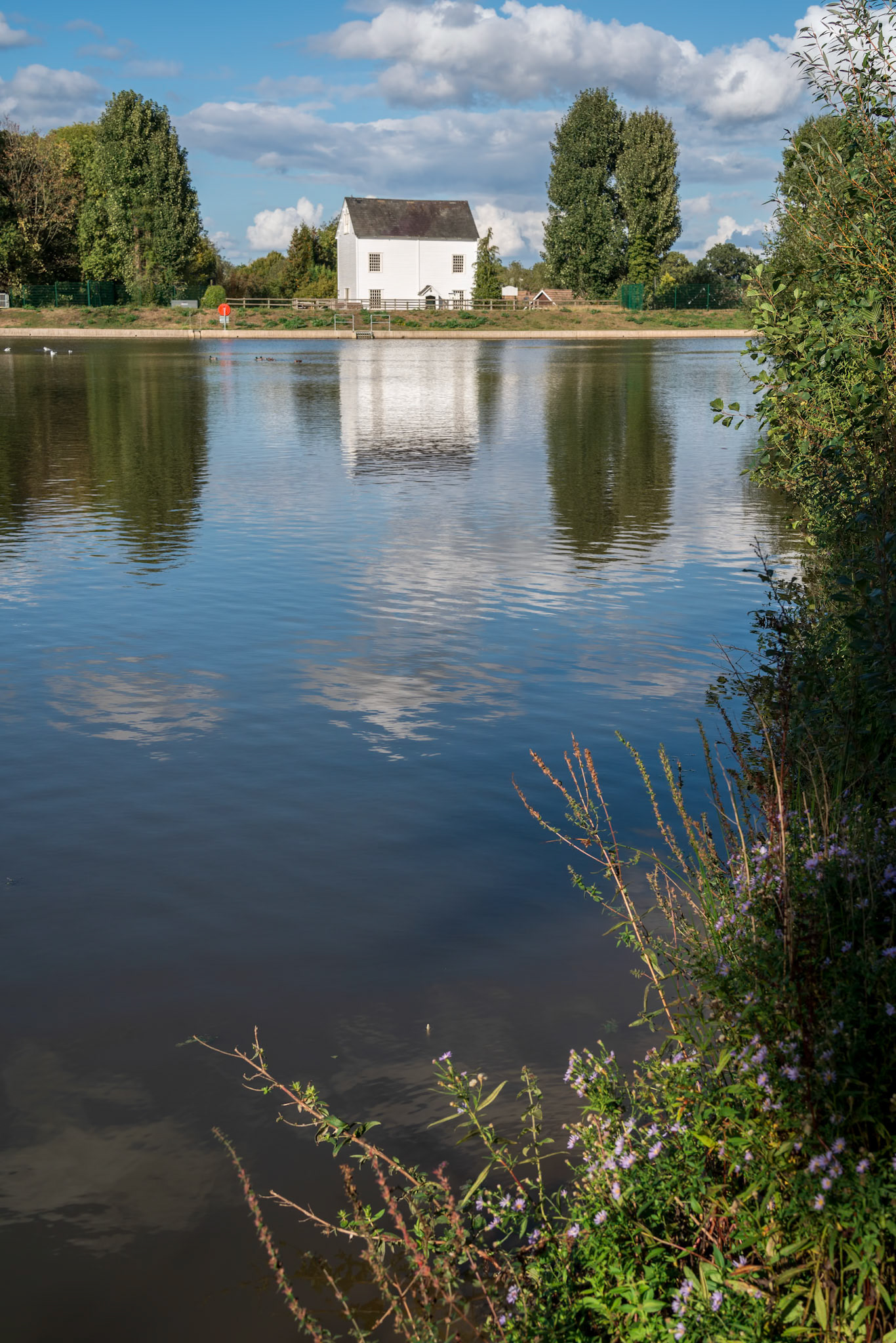 IFIELD, WEST SUSSEX/UK - OCTOBER 1 : A view of the Mill at Ifield Mill pond in Ifield, West Sussex on October 1, 2020