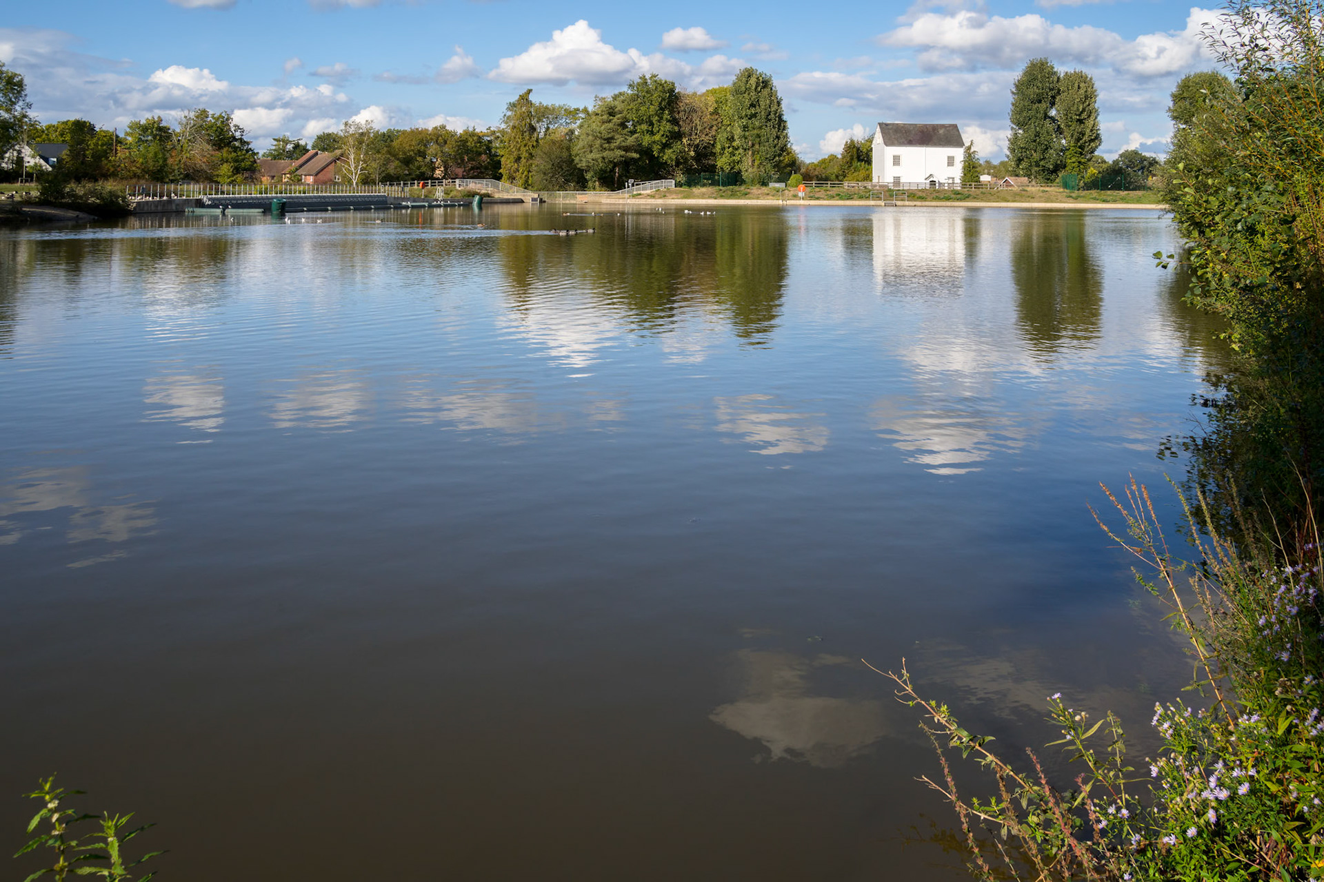 IFIELD, WEST SUSSEX/UK - OCTOBER 1 : A view of the Mill at Ifield Mill pond in Ifield, West Sussex on October 1, 2020