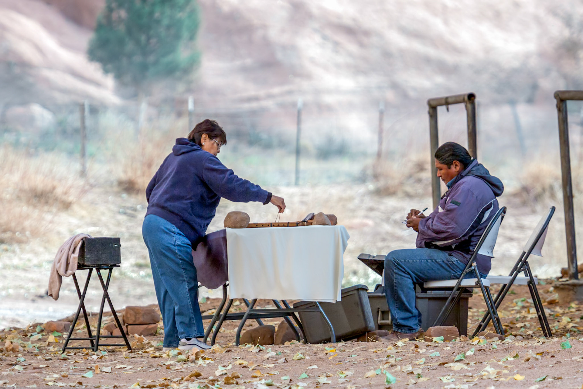 Navajo Indians preparing to sell their goods in Canyon de Chelly