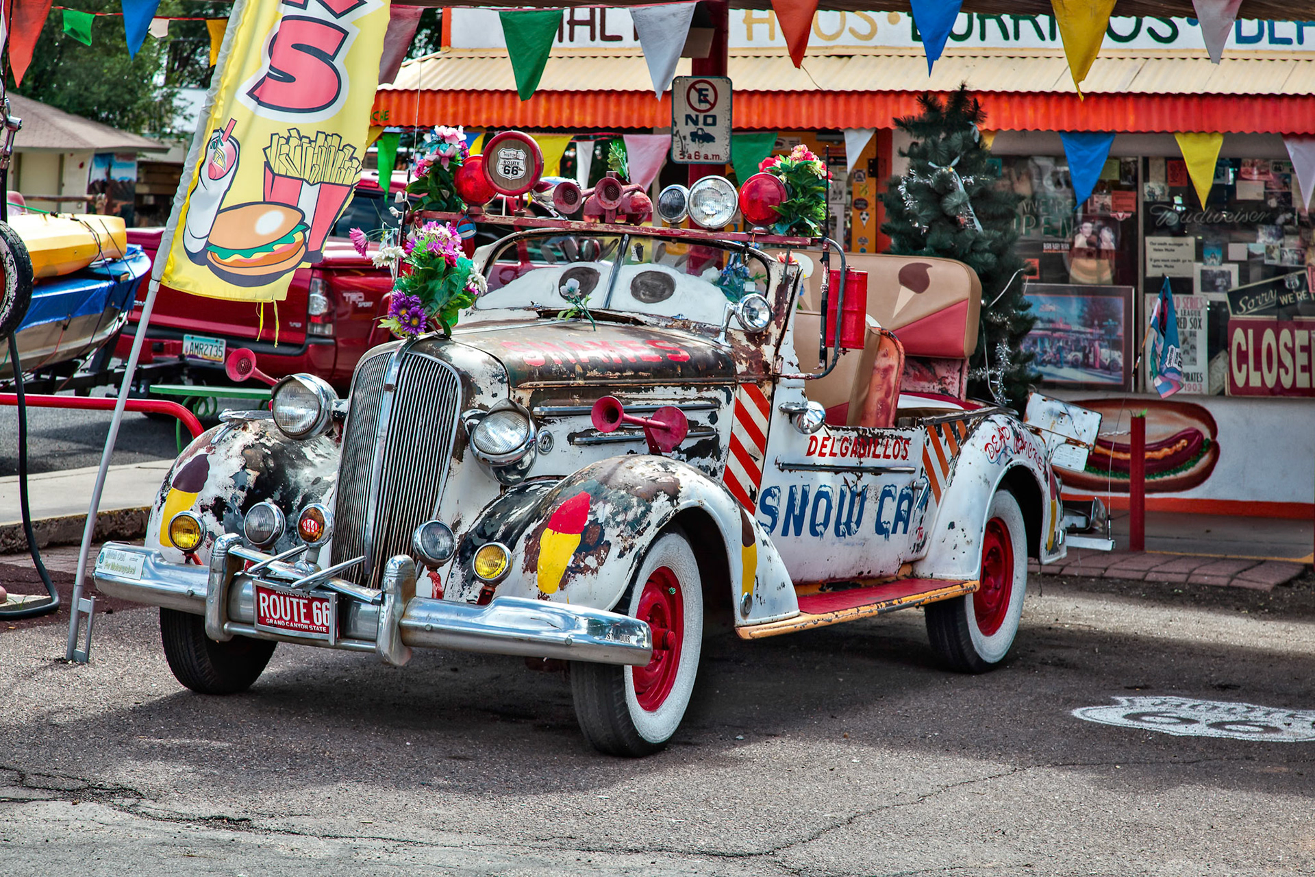 Snow Car in Seligman on Route 66
