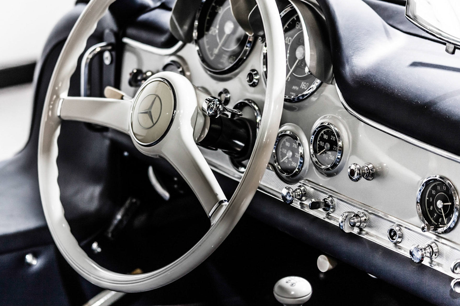 Old Mercedes Dashboard
