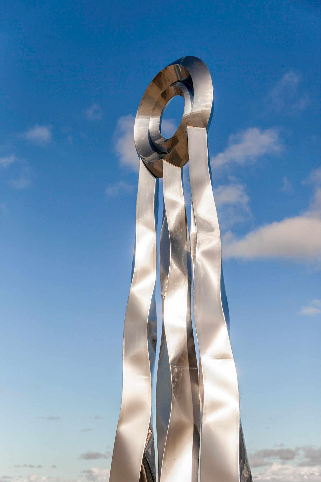 Dechrau a Diwedd Sculpture in Prestatyn