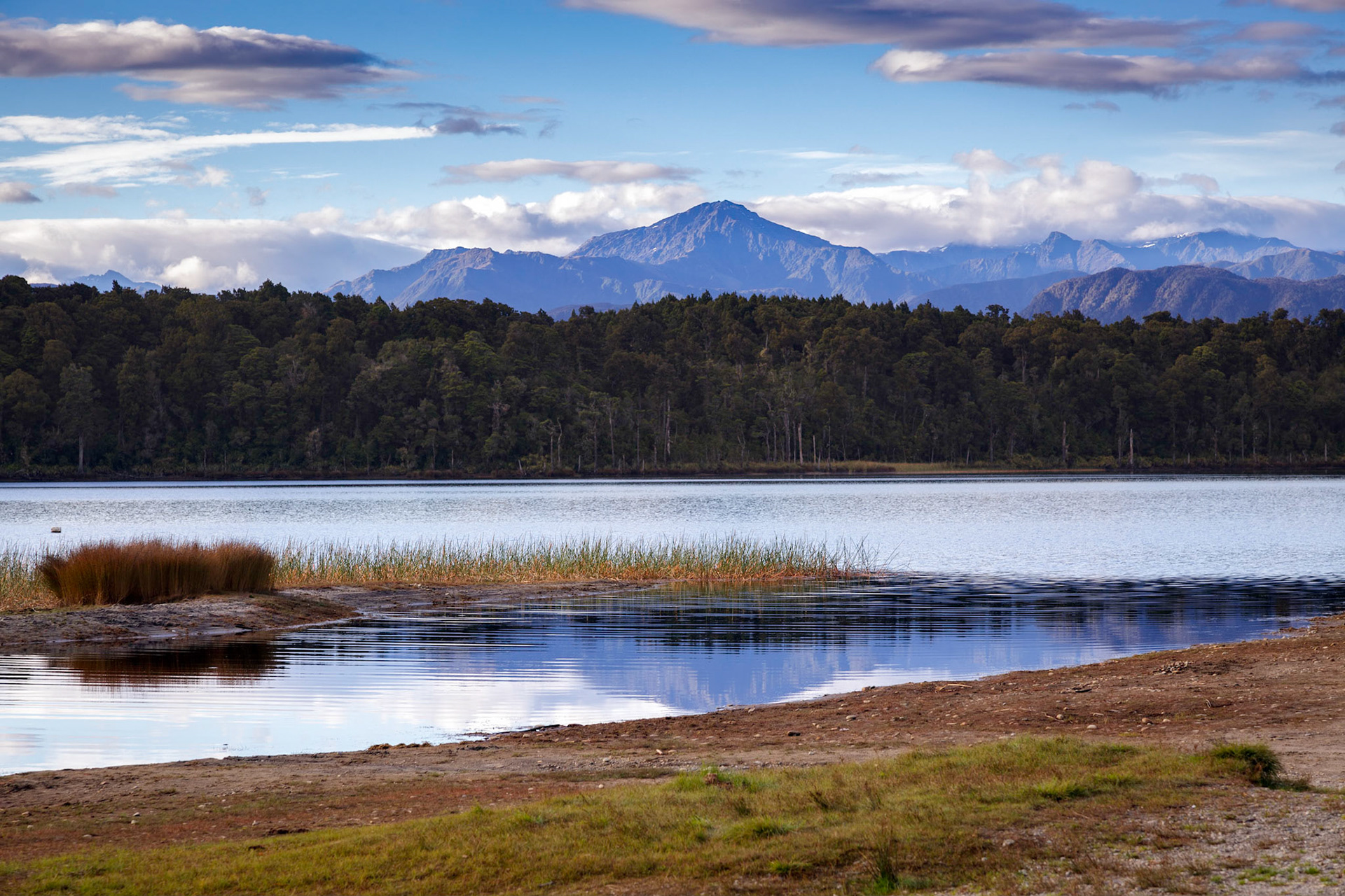 Early morning landscape at Lake Mahinapua in New Zealand