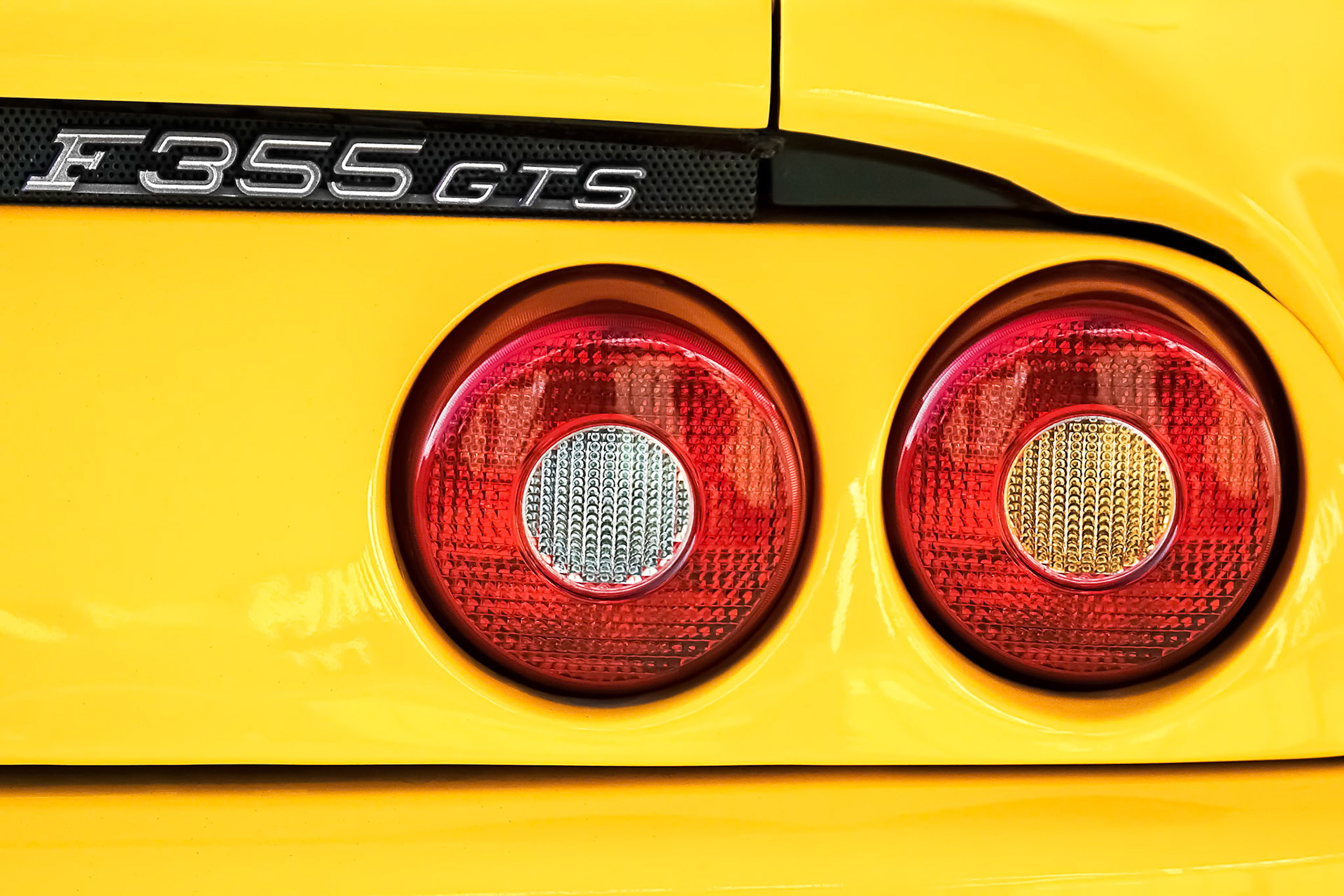F355 GTS Rear Light Cluster