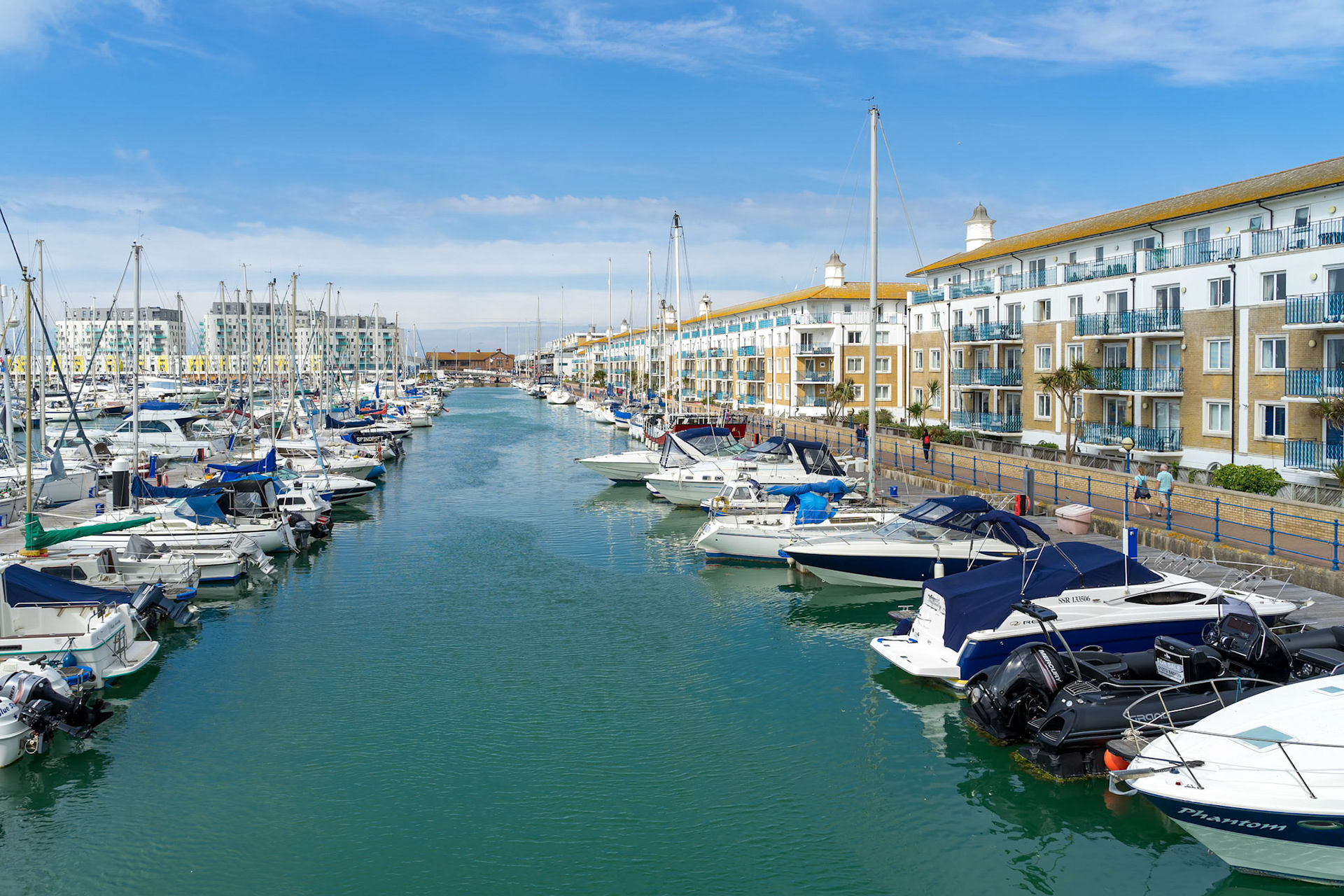 BRIGHTON, SUSSEX/UK - AUGUST 31 : View of Brighton Marina in Brighton East Sussex on August 31, 2019. Unidentified people