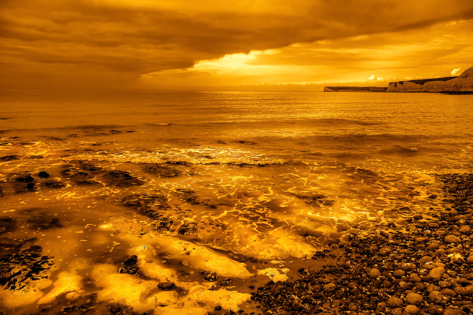 The beach at the Birling Gap looking towards Seaford