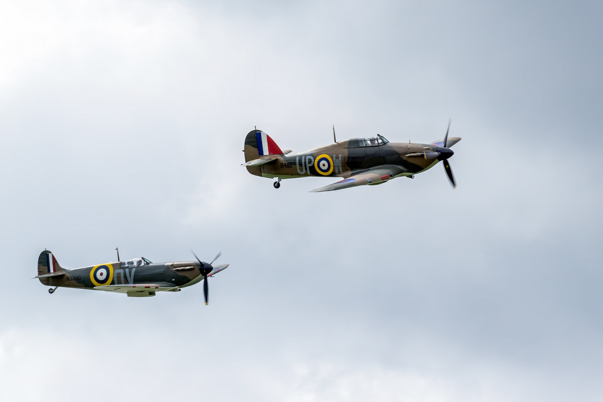 Hawker Hurricane I R4118 and Spitfire Mk IXT PV202 QV
